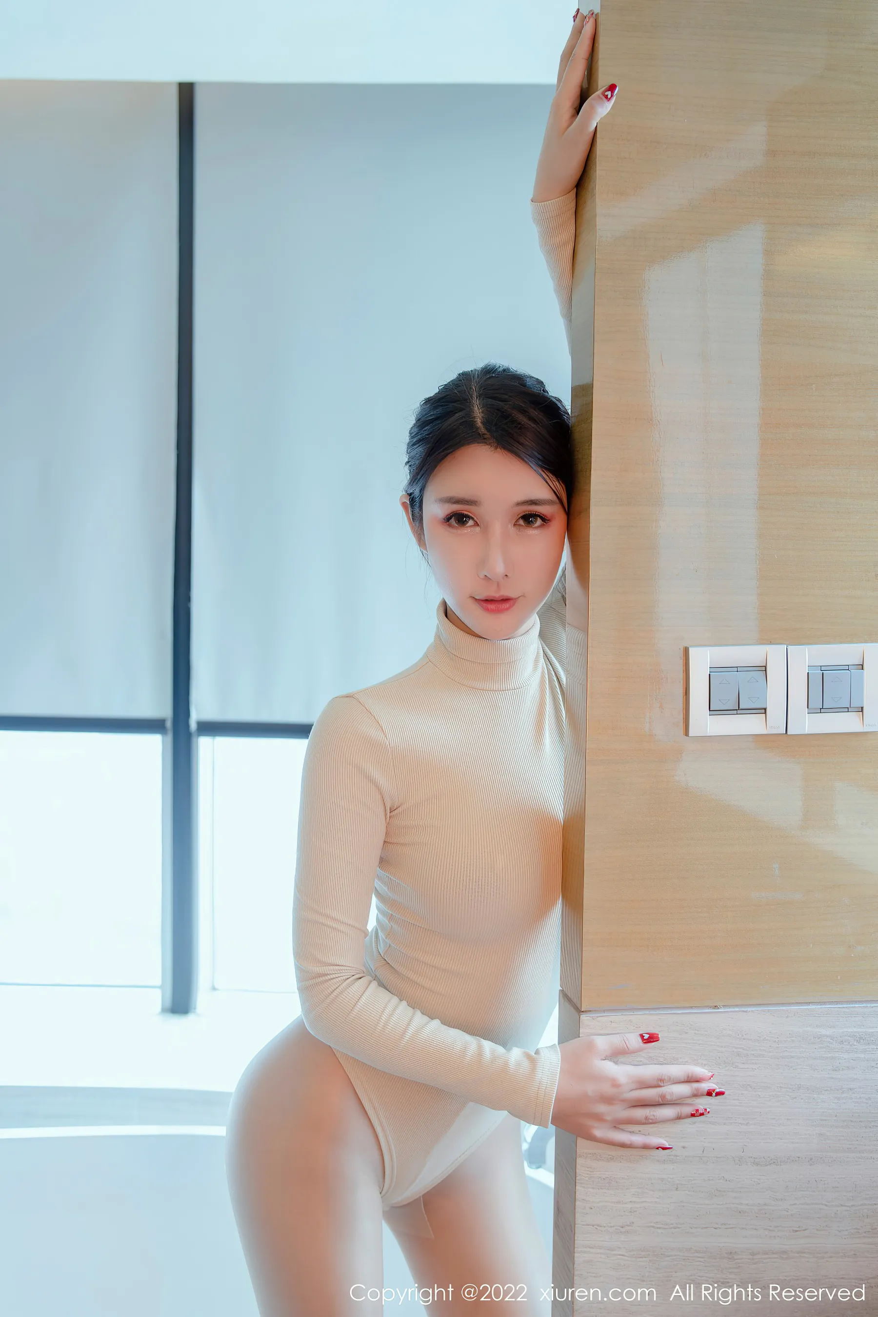 雲林正午嫩模美照 – 性感魅力寫真館實錄限量 - 10