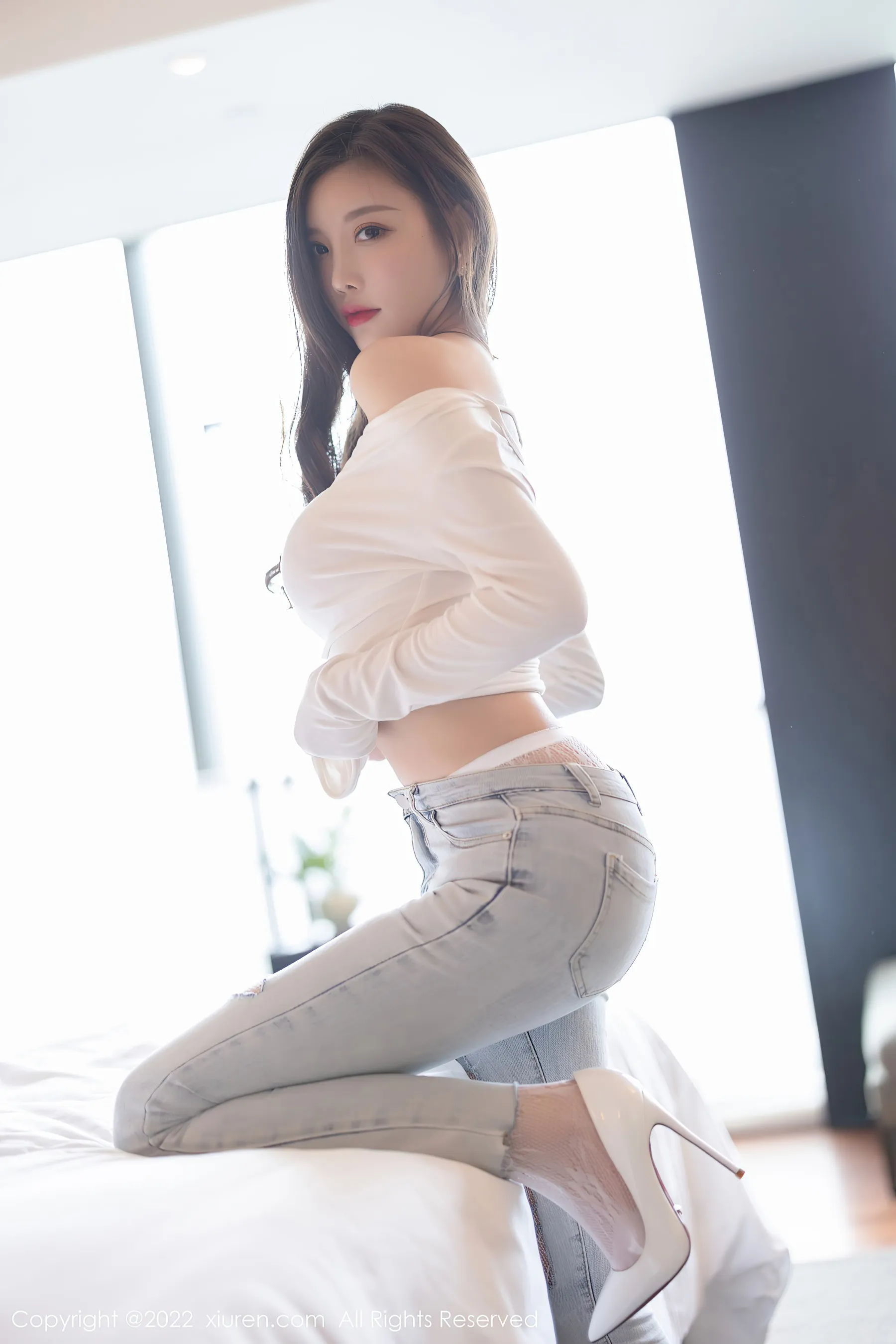 主播高貴海邊寫真 – 春季俏皮風格展現獨家 - 78