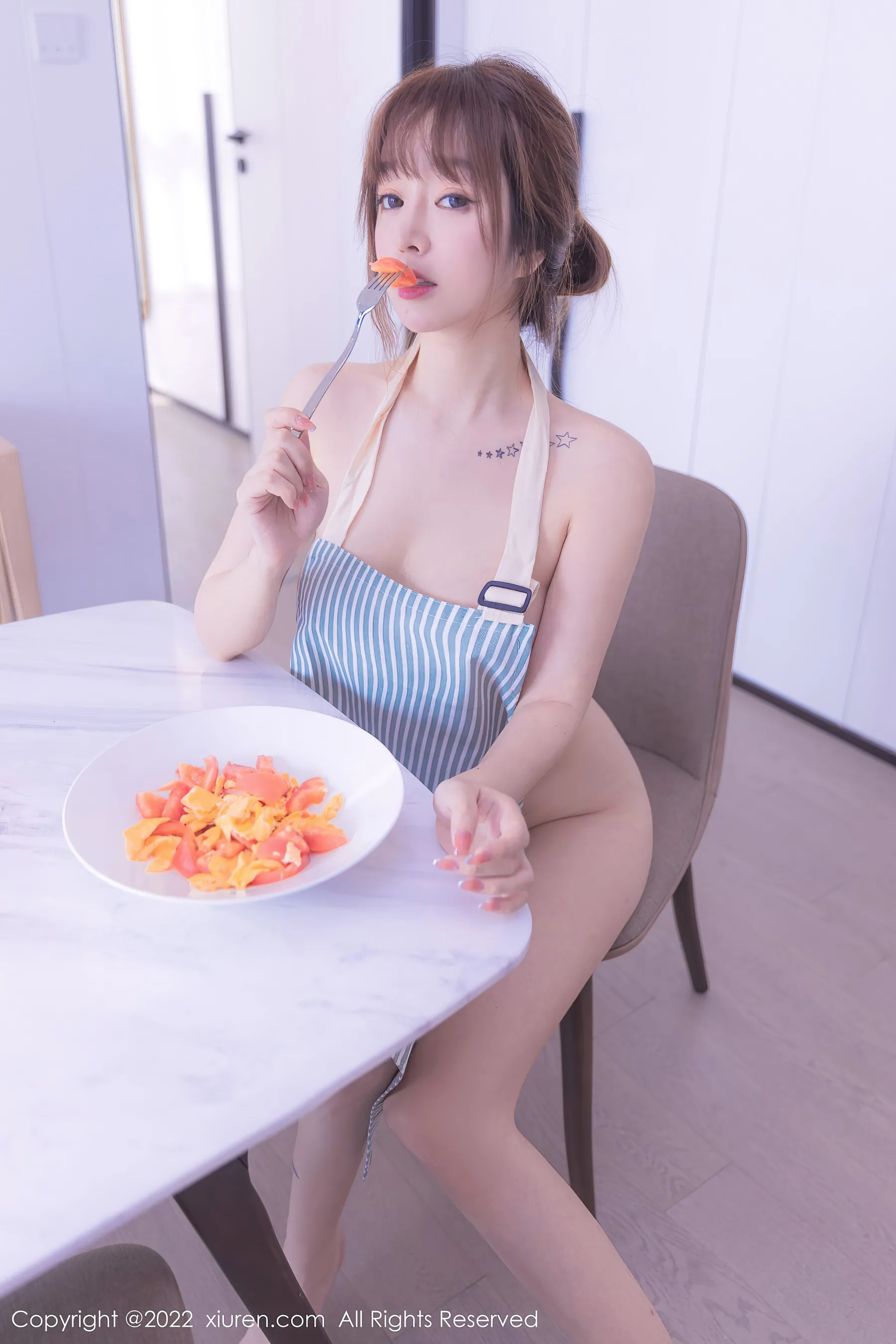 正午高雄網紅寫真精選 – 活潑攝影棚溫柔完美融合限量 - 50