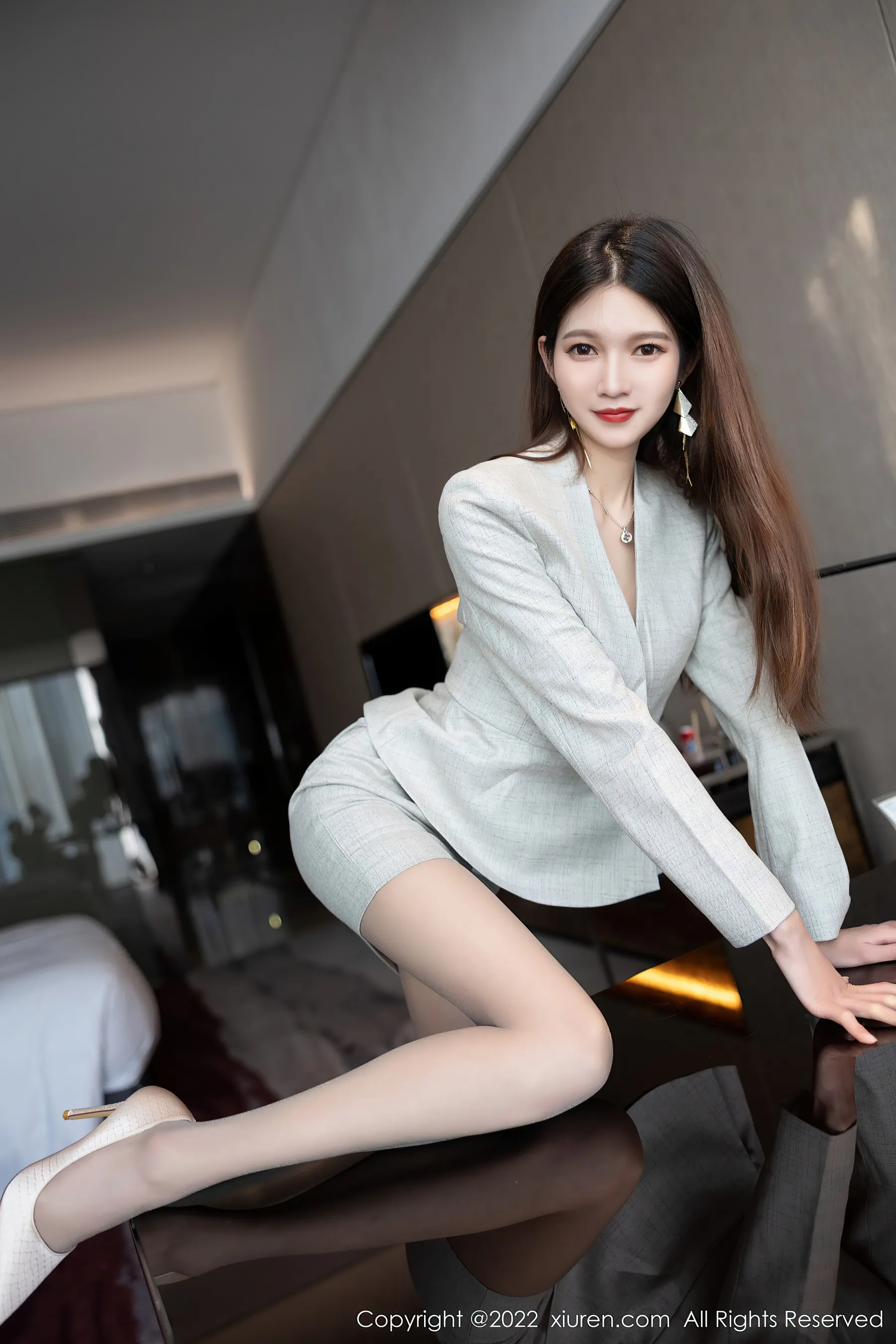 苗慄正午DJ美照 – 高貴魅力街拍實錄獨家 - 41