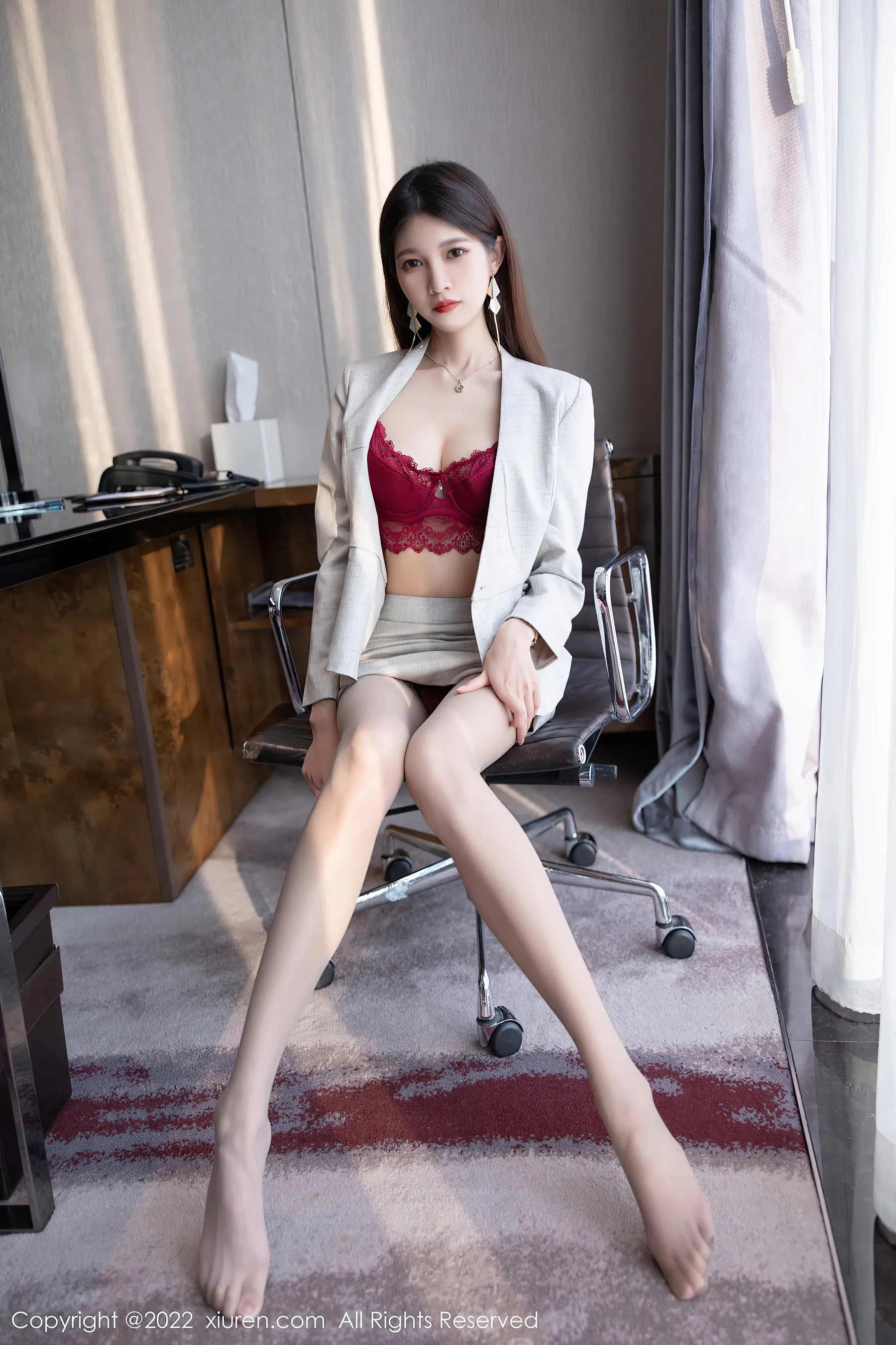 苗慄正午DJ美照 – 高貴魅力街拍實錄獨家 - 72