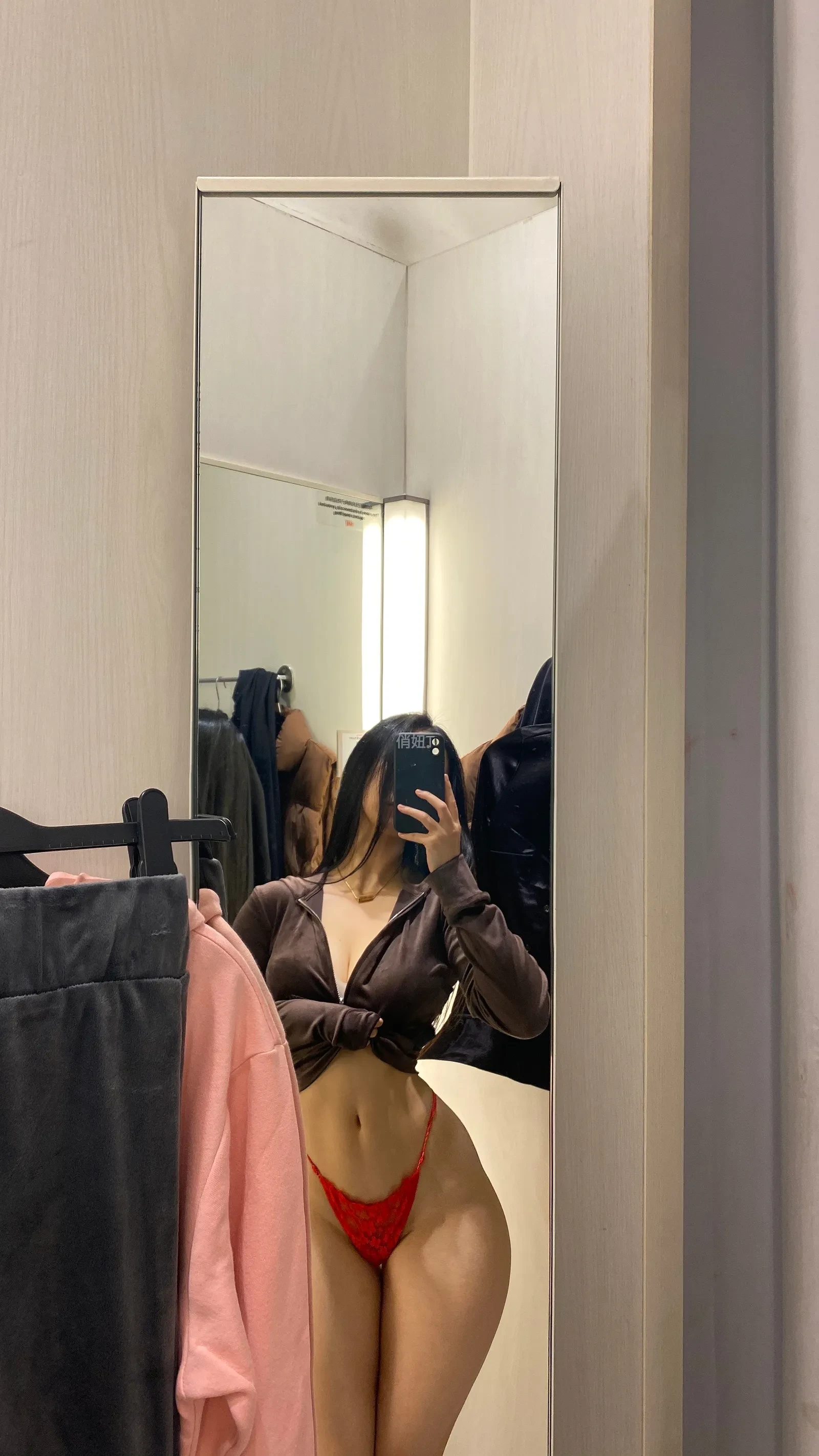 模特清純自然光寫真 – 秋季優雅風格展現精選 - 12