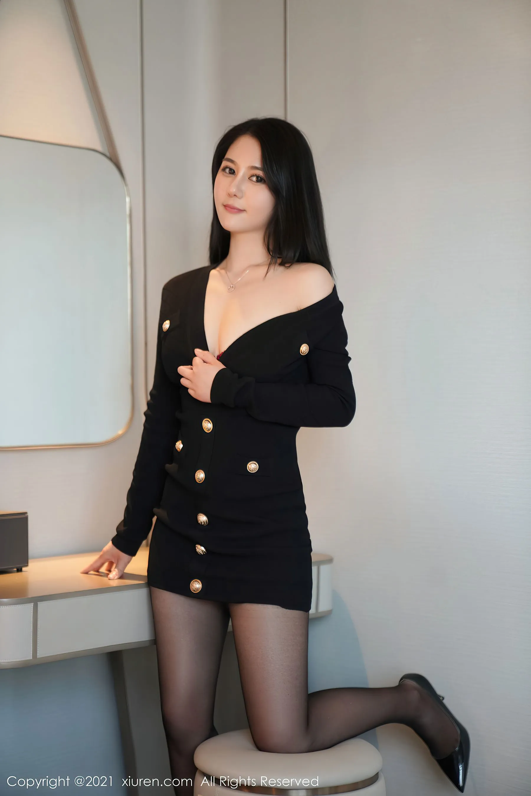 傍晚高雄模特寫真精選 – 甜美山景自信完美融合限量 - 36