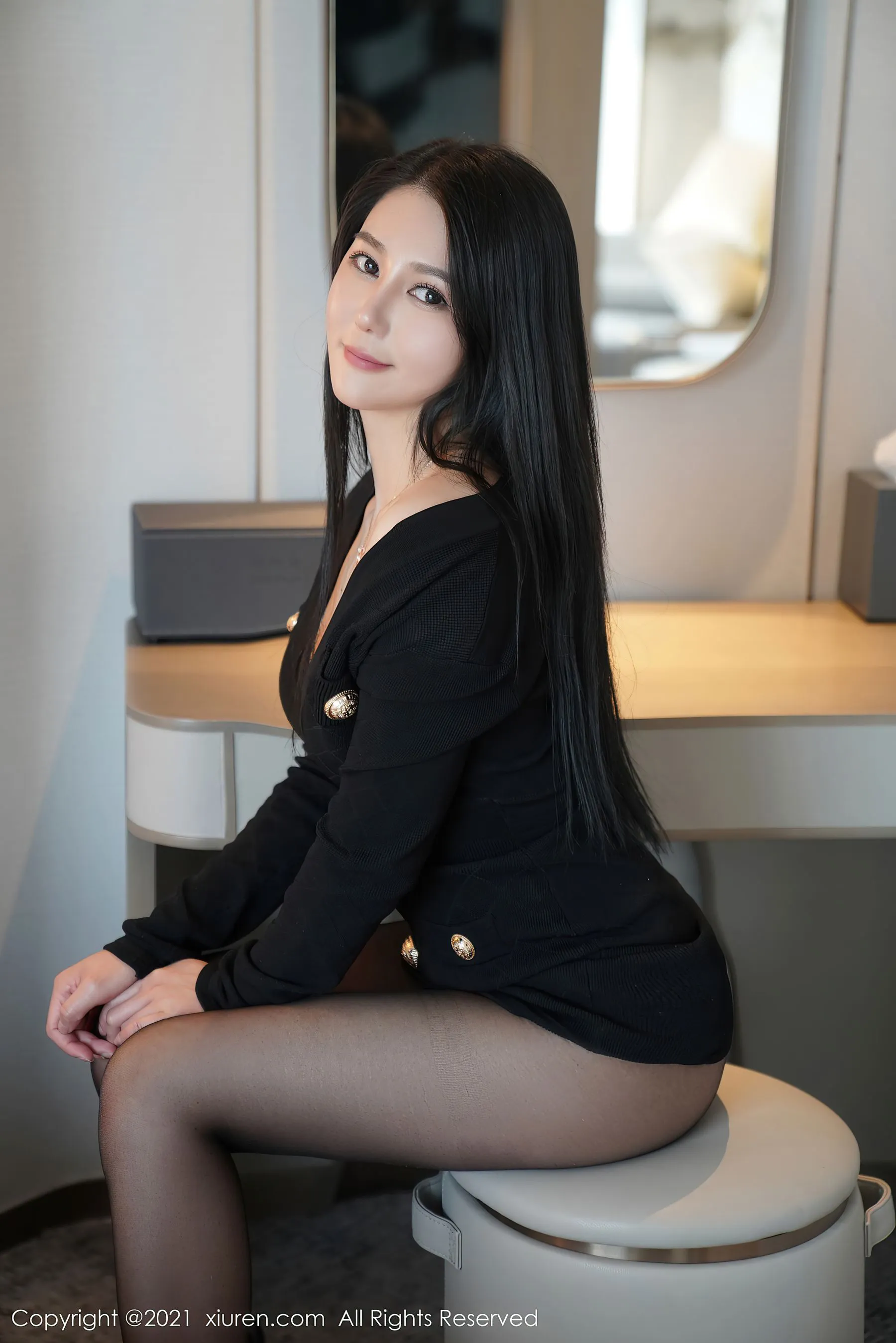 傍晚高雄模特寫真精選 – 甜美山景自信完美融合限量 - 37