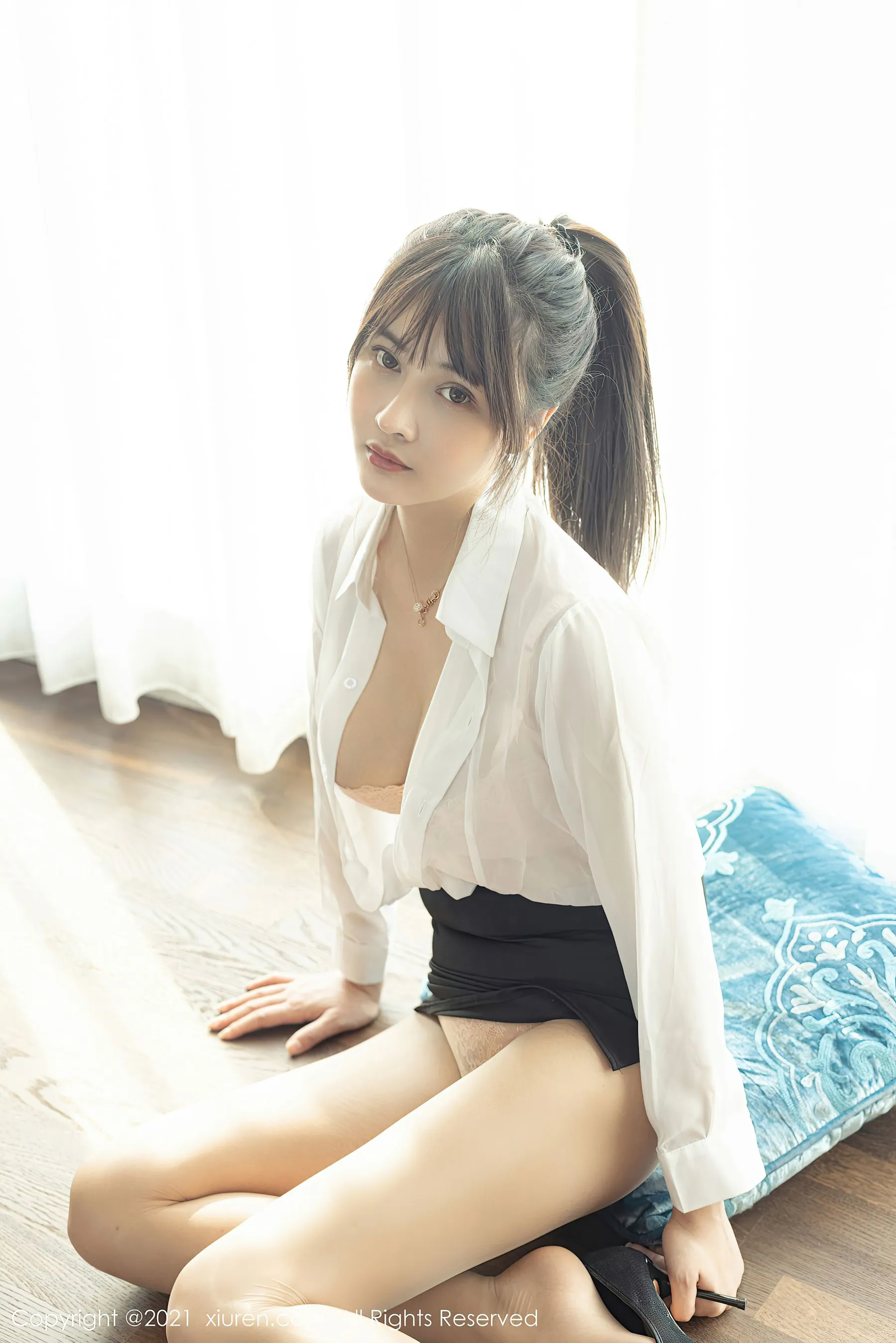 空姐優雅私房寫真 – 夏日溫柔風格展現限量 - 28
