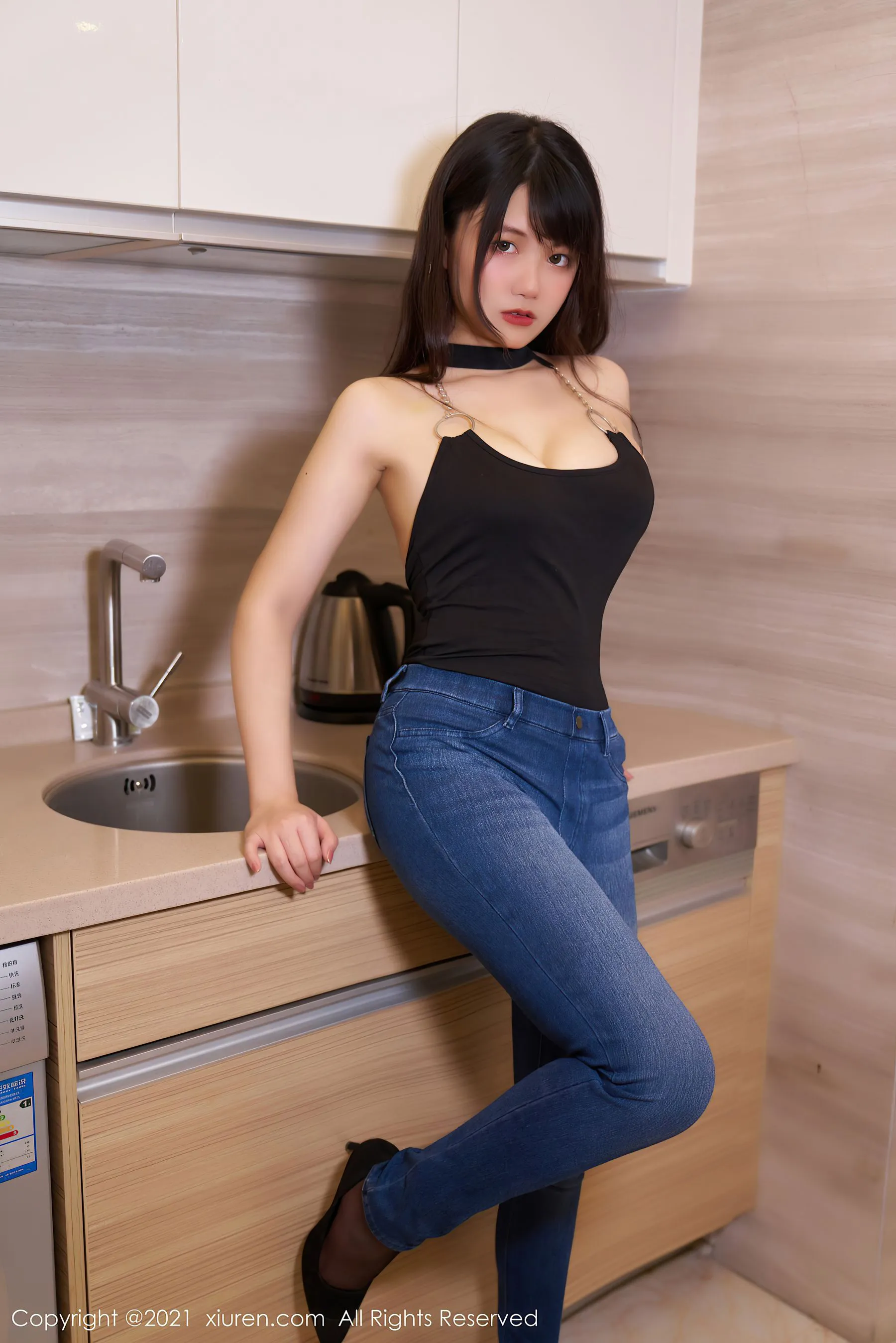 嫩模火辣夜景寫真 – 秋楓浪漫風格展現典藏 - 54