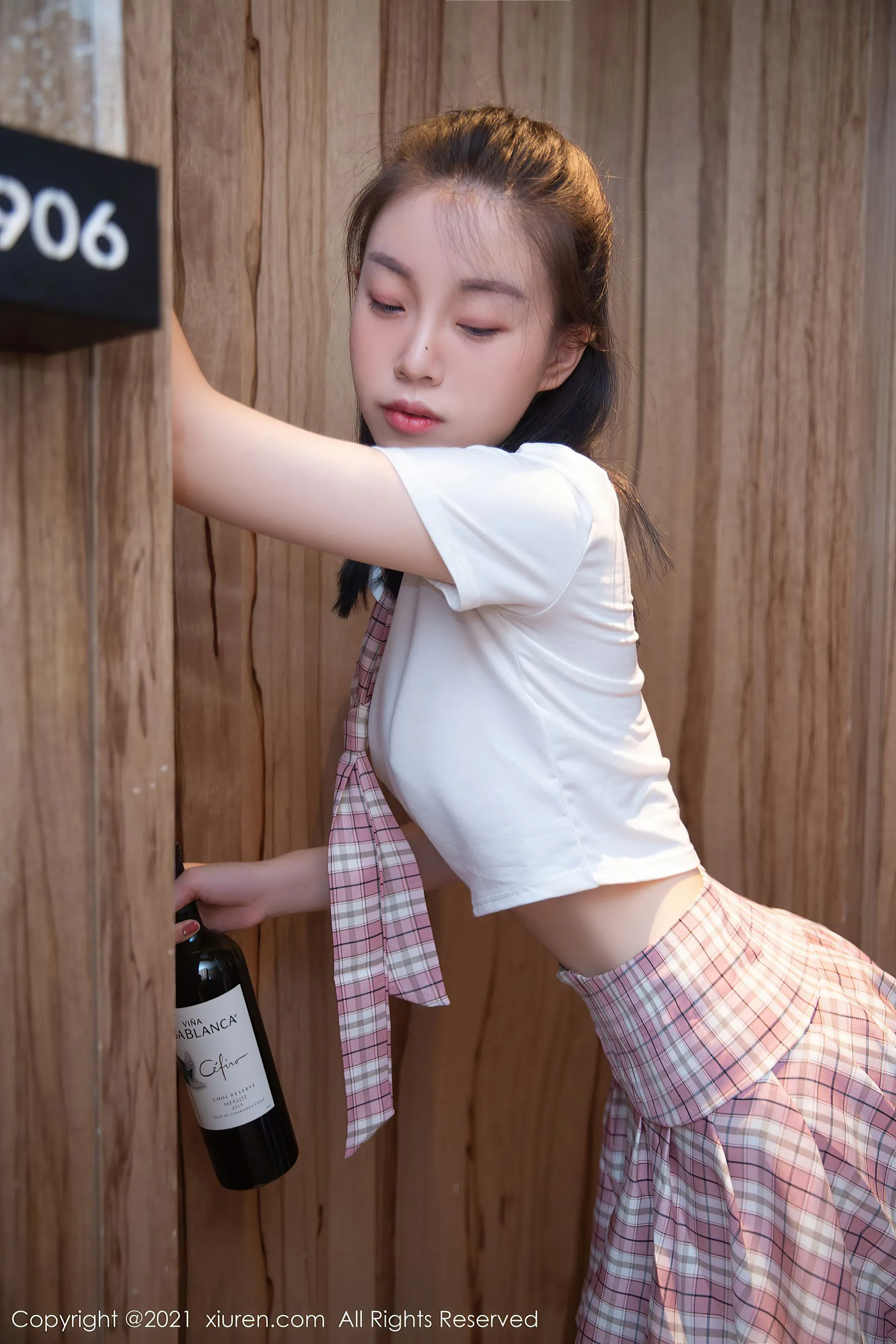 甜美空姐私藏美照 – 彰化海邊正午獨家呈現珍藏 - 1