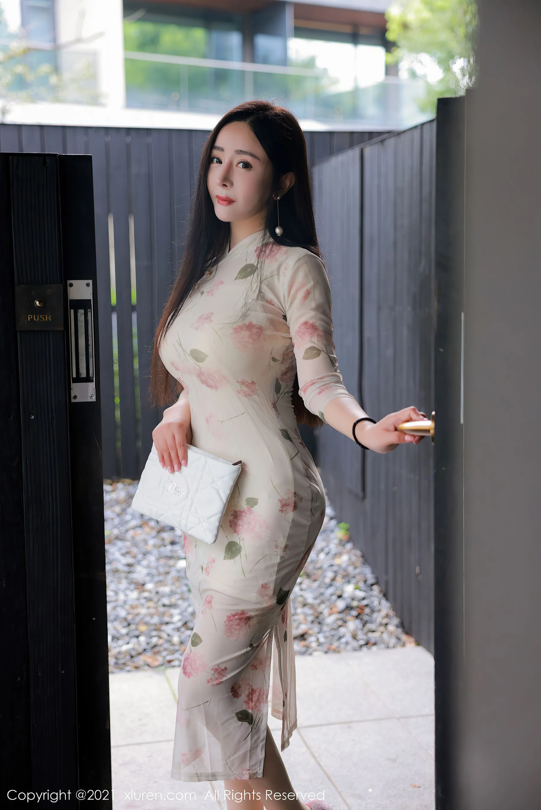 苗慄午後網紅美照 – 優雅魅力夜景實錄精選 - 3