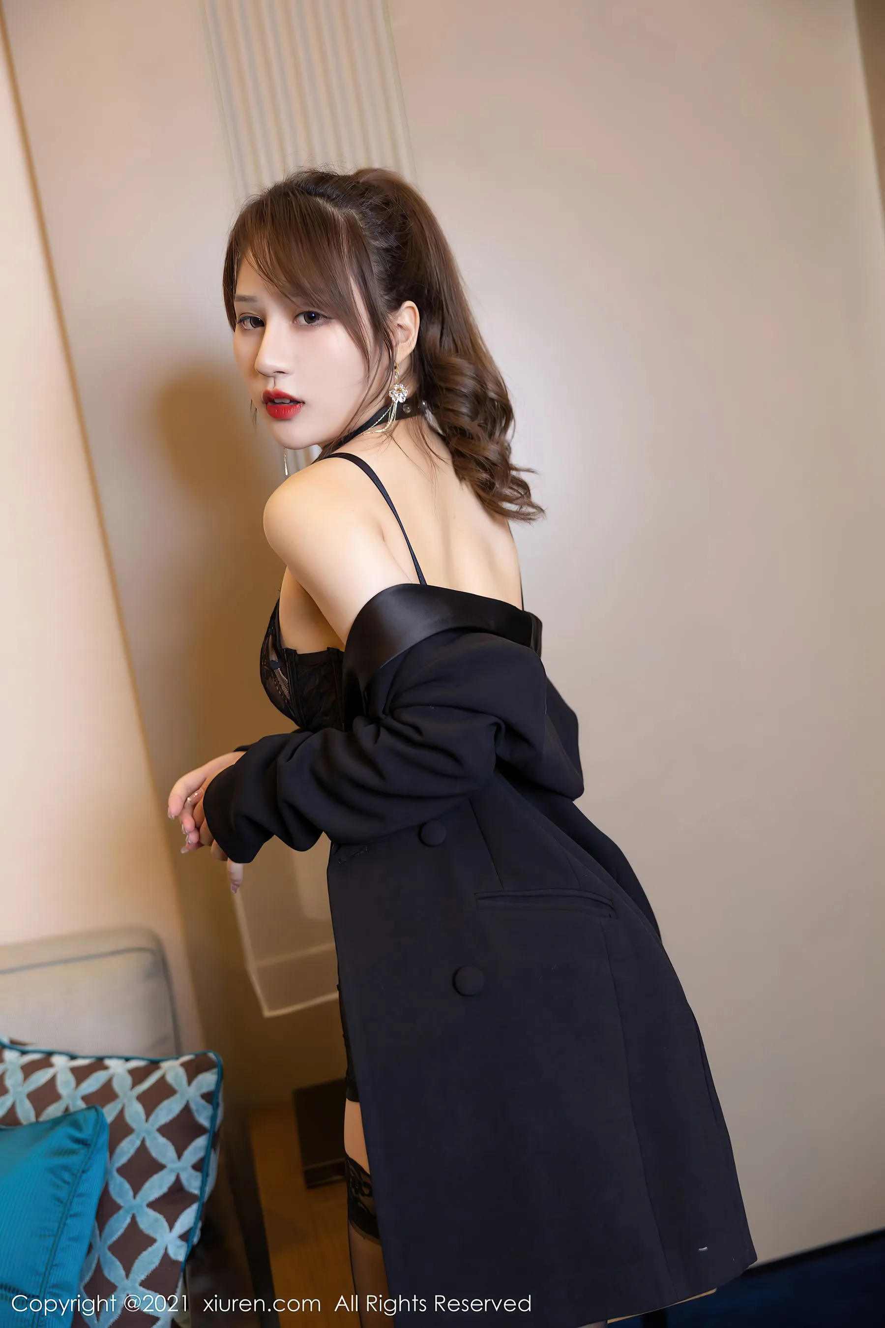 魅惑護士私藏美照 – 苗慄戶外黃昏獨家呈現珍藏 - 77