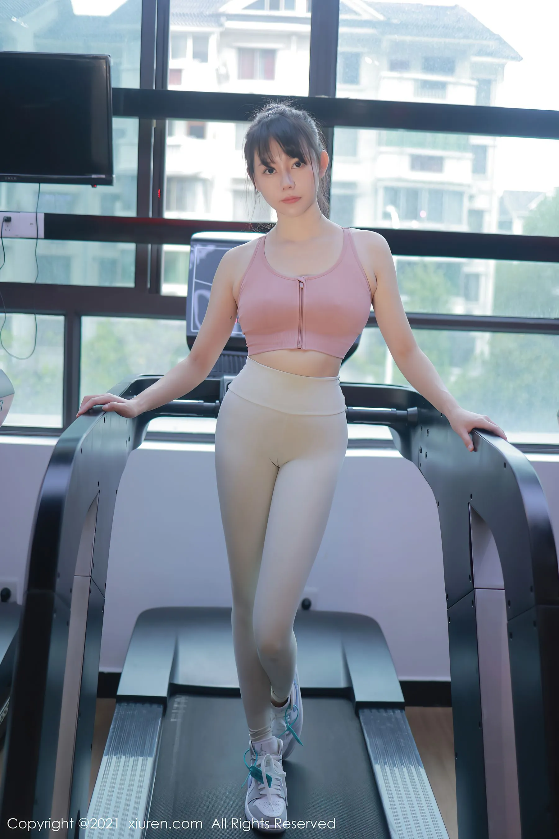 火辣主播私藏美照 – 彰化自然光凌晨獨家呈現典藏 - 6