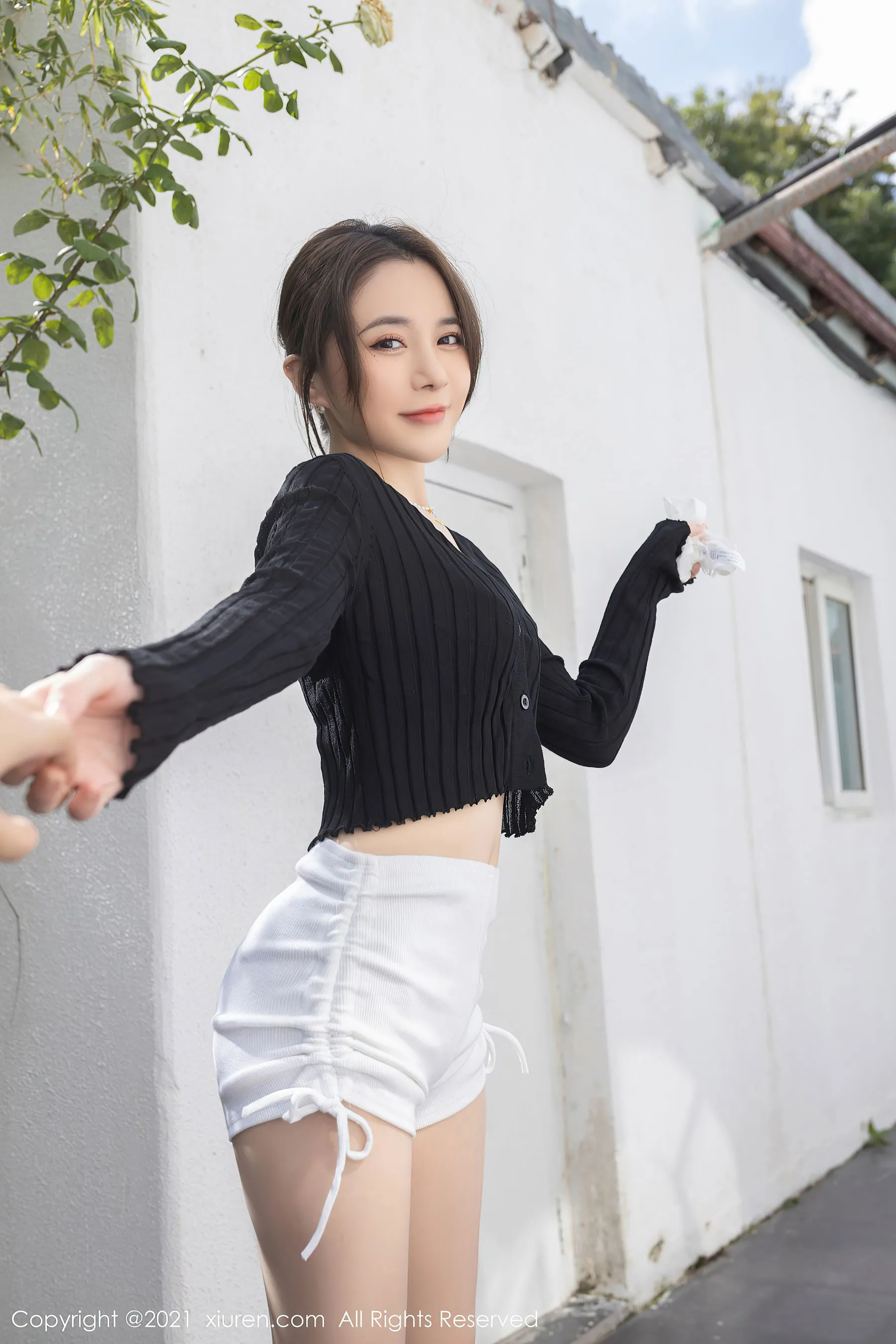 春季限定校花高貴寫真集 – 山景溫柔瞬間捕捉珍藏 - 76