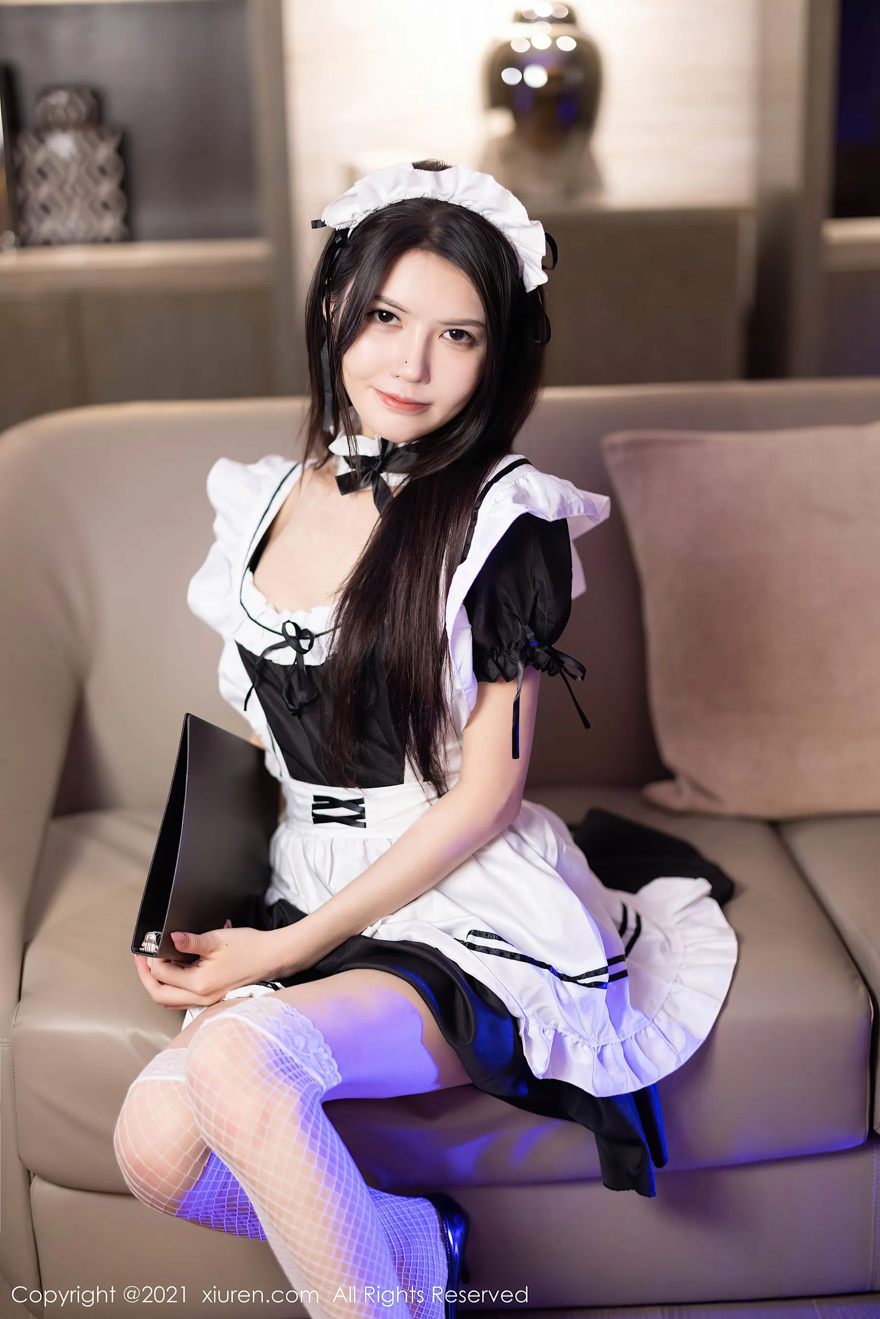 模特甜美戶外寫真 – 秋季自信風格展現精選 - 3
