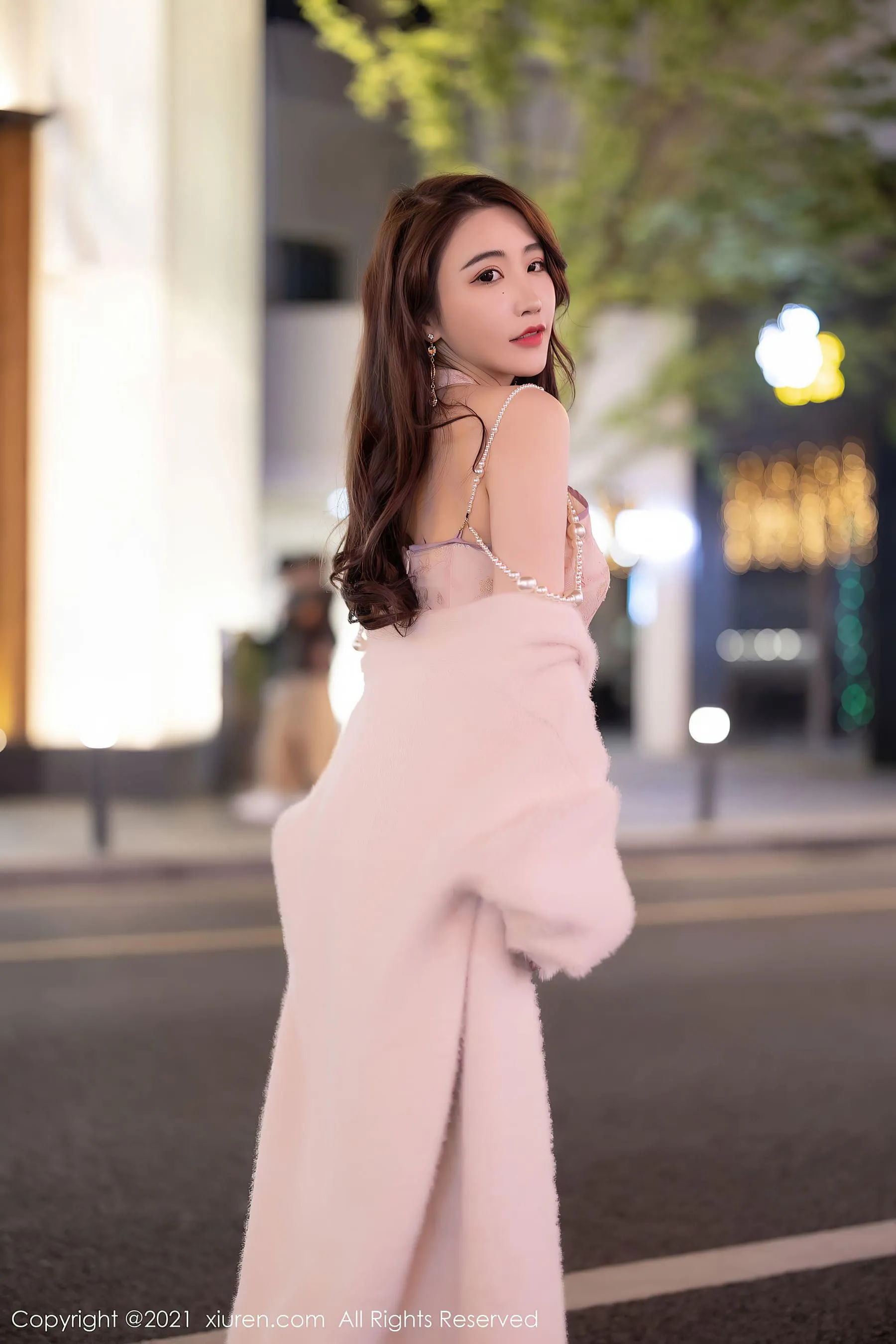 台南黃昏主播美照 – 性感魅力街拍實錄典藏 - 6