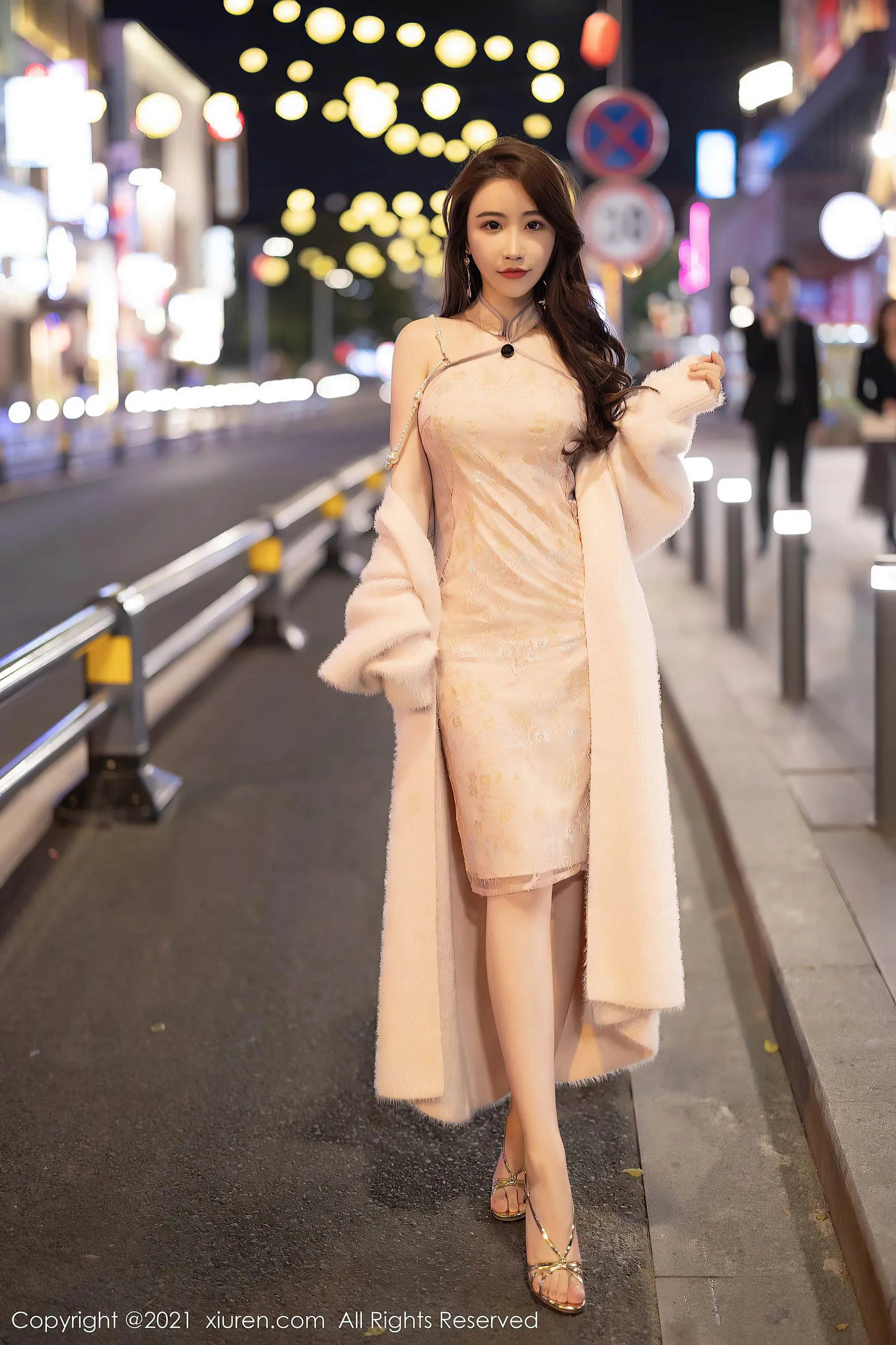 台南黃昏主播美照 – 性感魅力街拍實錄典藏 - 8