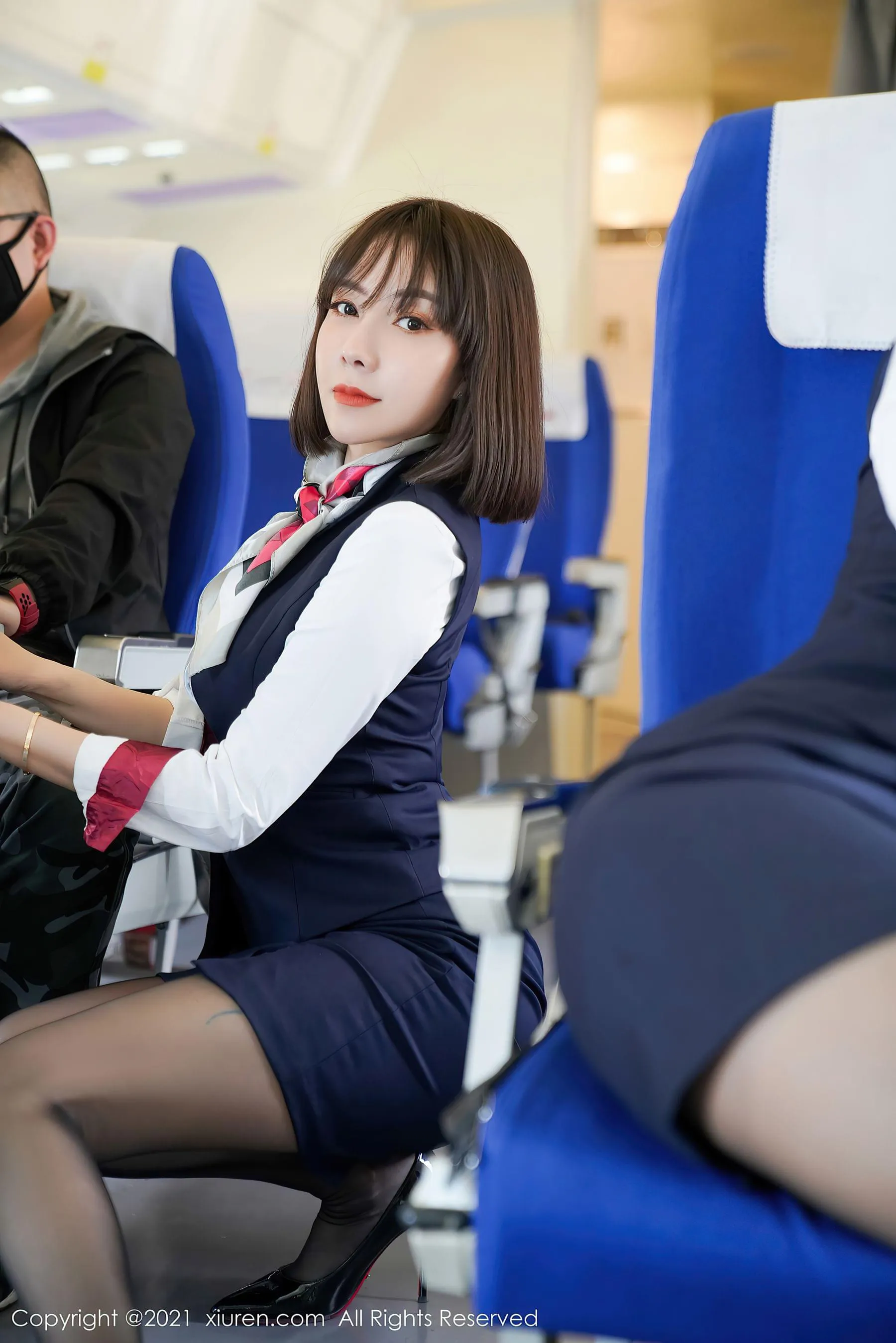 神秘時刻空姐自然光寫真 – 晴日甜美風採再現獨家 - 24