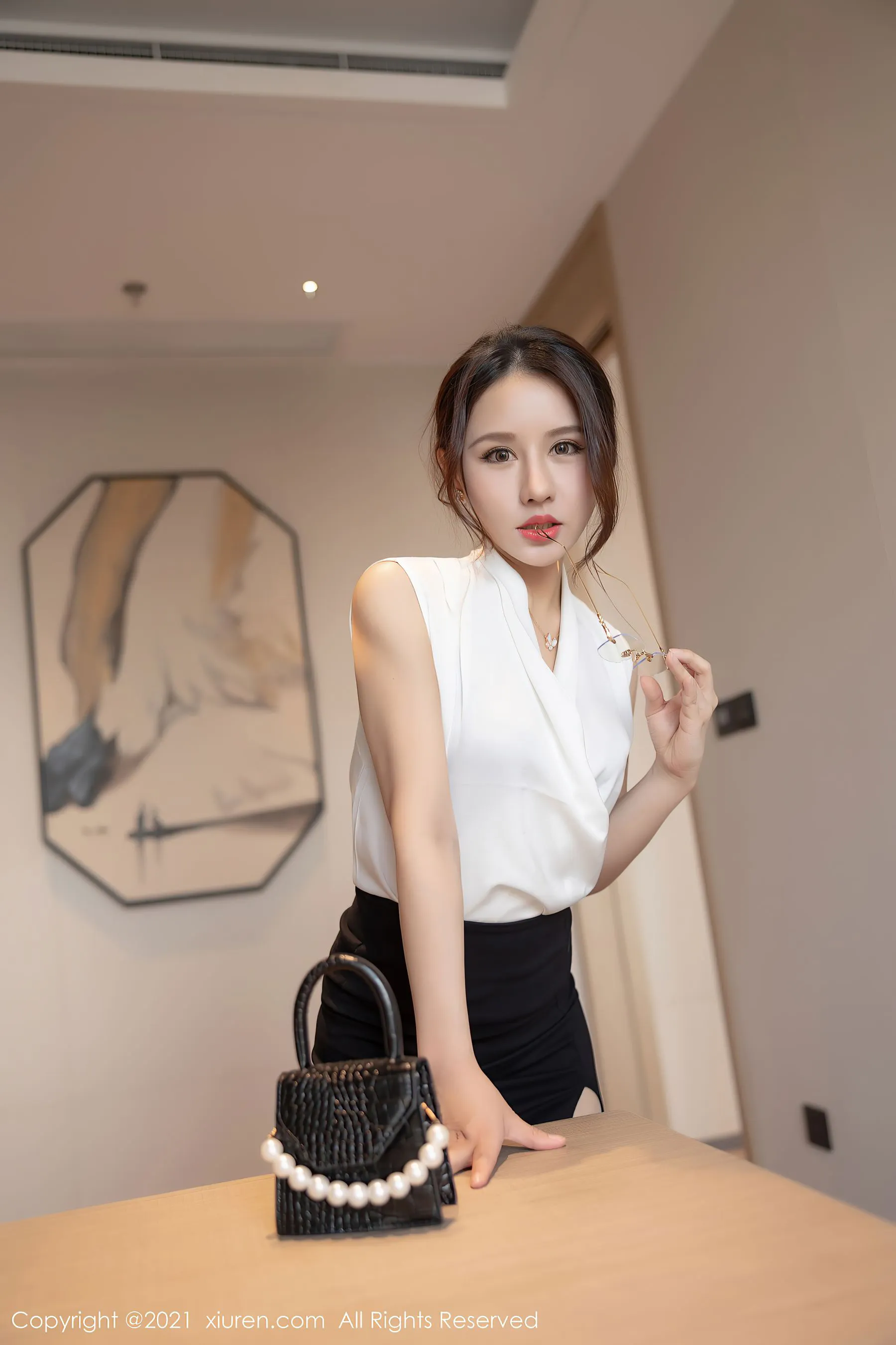 高雄夜晚校花美照 – 優雅魅力街拍實錄限量 - 27