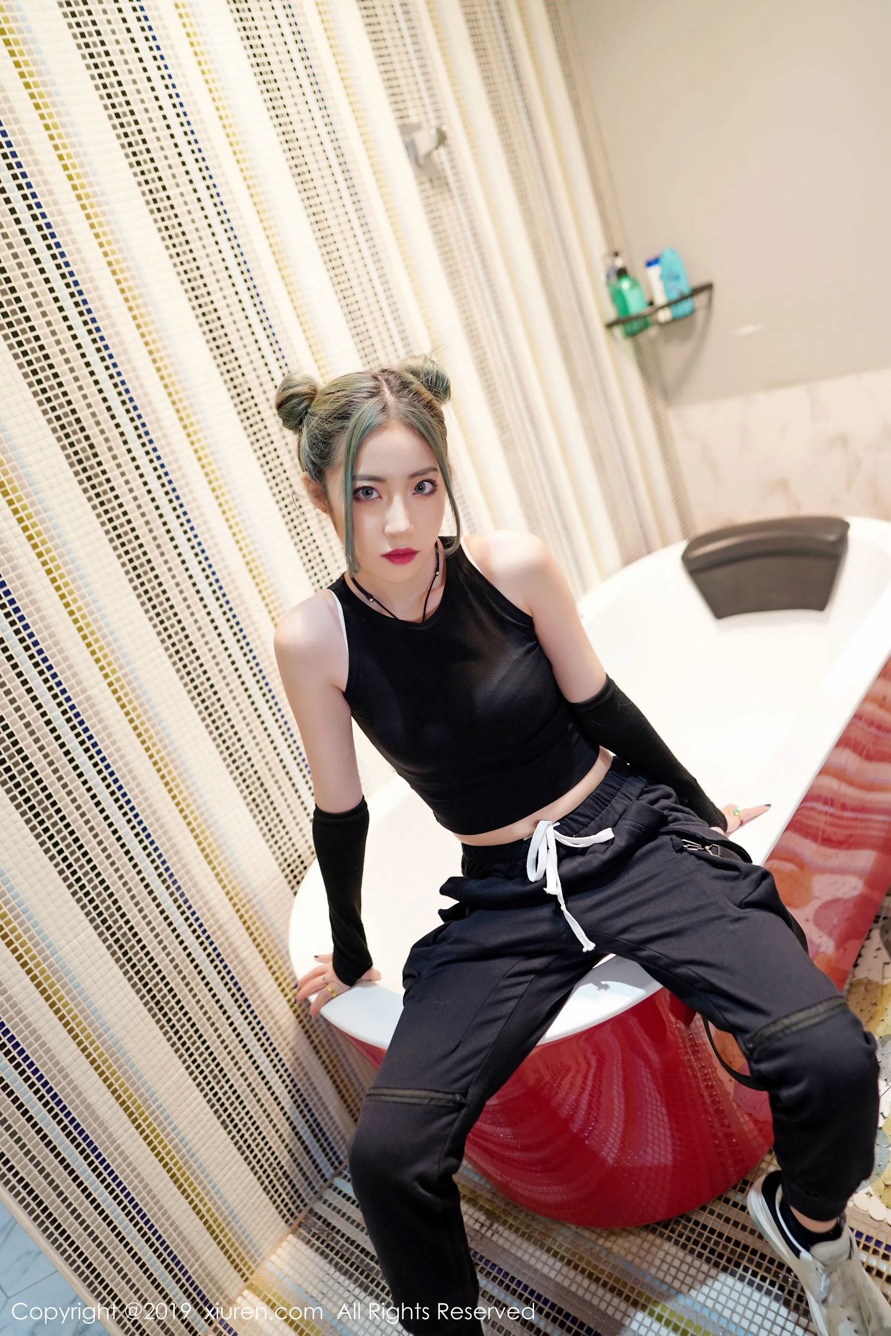 高雄深夜主播美照 – 清純魅力街拍實錄獨家 - 12
