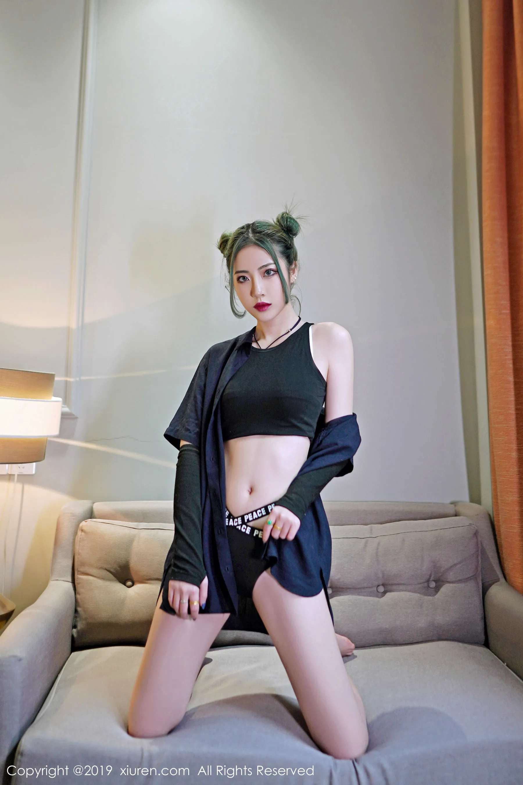 高雄深夜主播美照 – 清純魅力街拍實錄獨家 - 18
