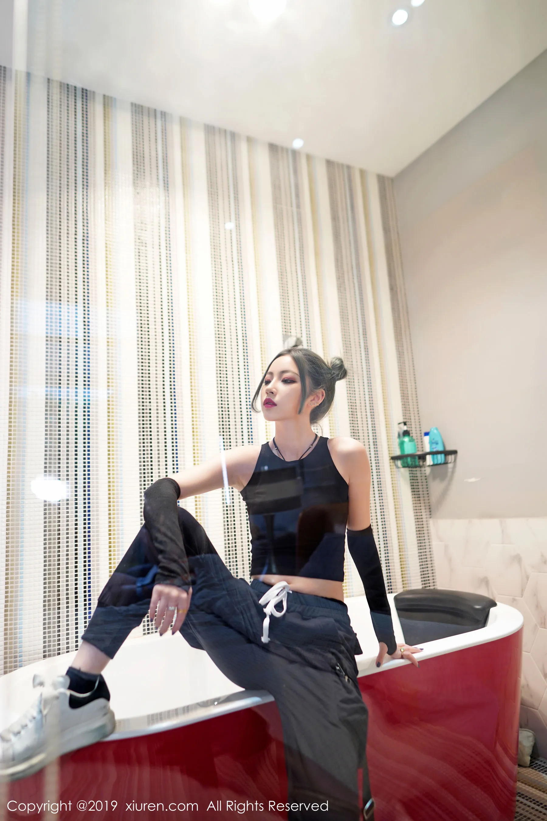 高雄深夜主播美照 – 清純魅力街拍實錄獨家 - 5