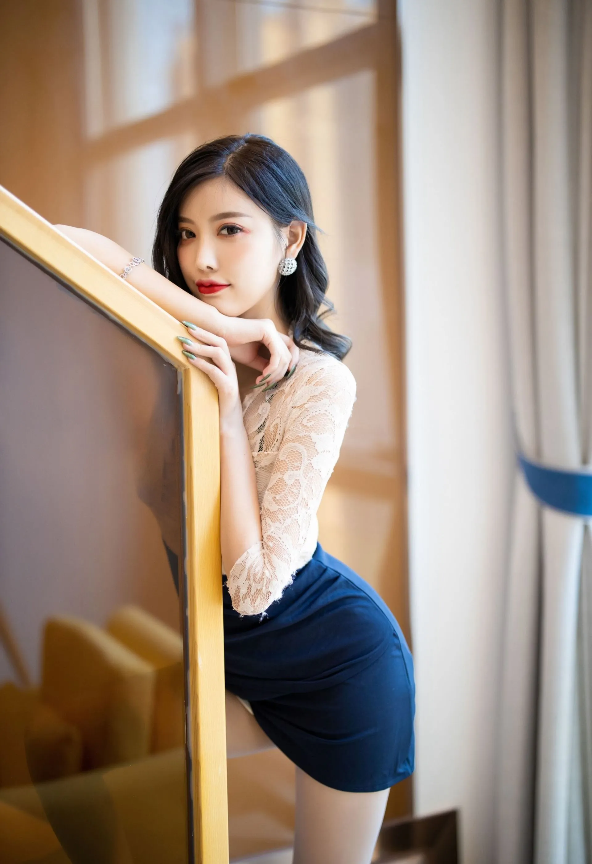 春季限定網紅火辣寫真集 – 山景溫柔瞬間捕捉限量 - 3