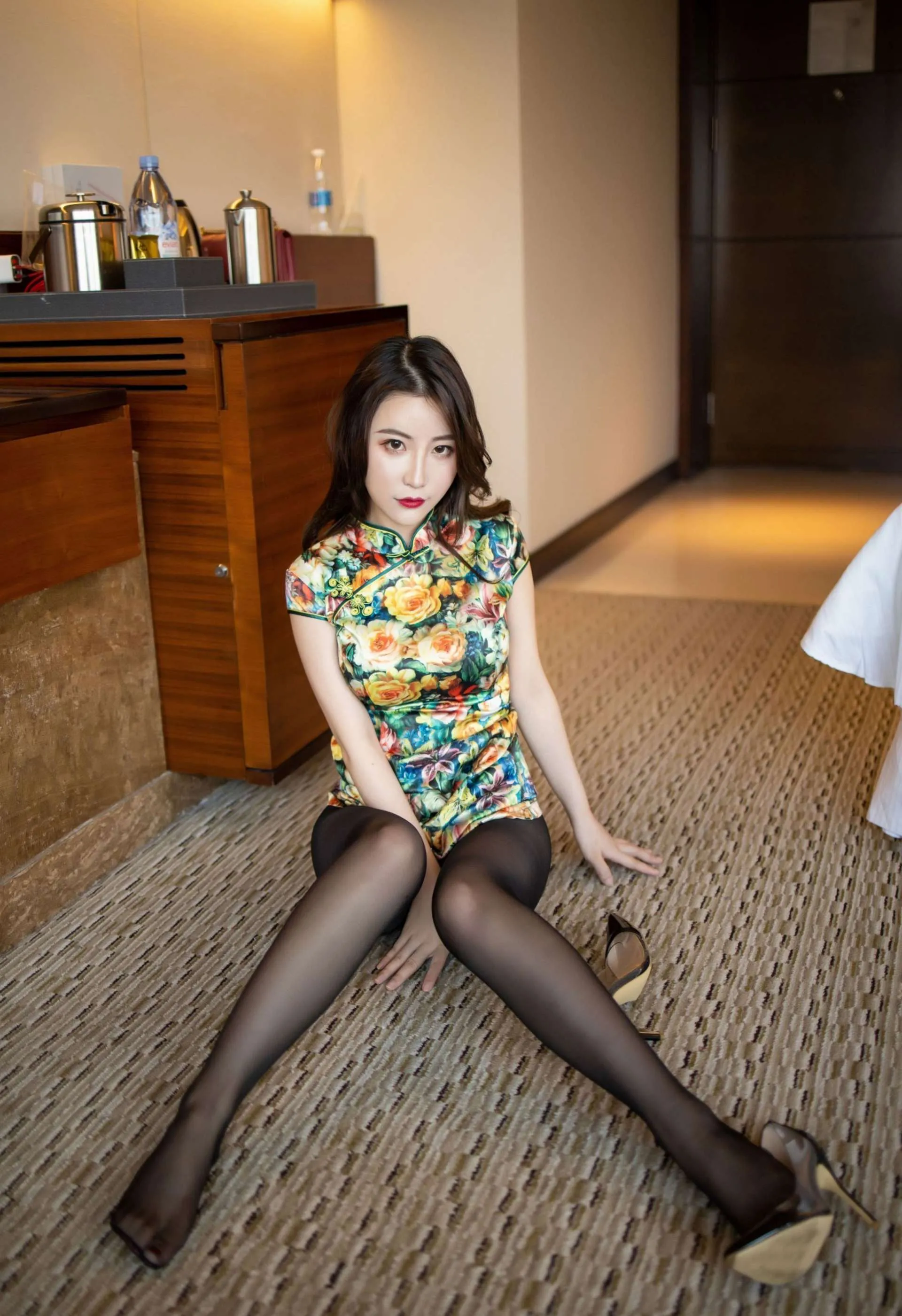 車模優雅自然光寫真 – 晴日靜謐風格展現典藏 - 35
