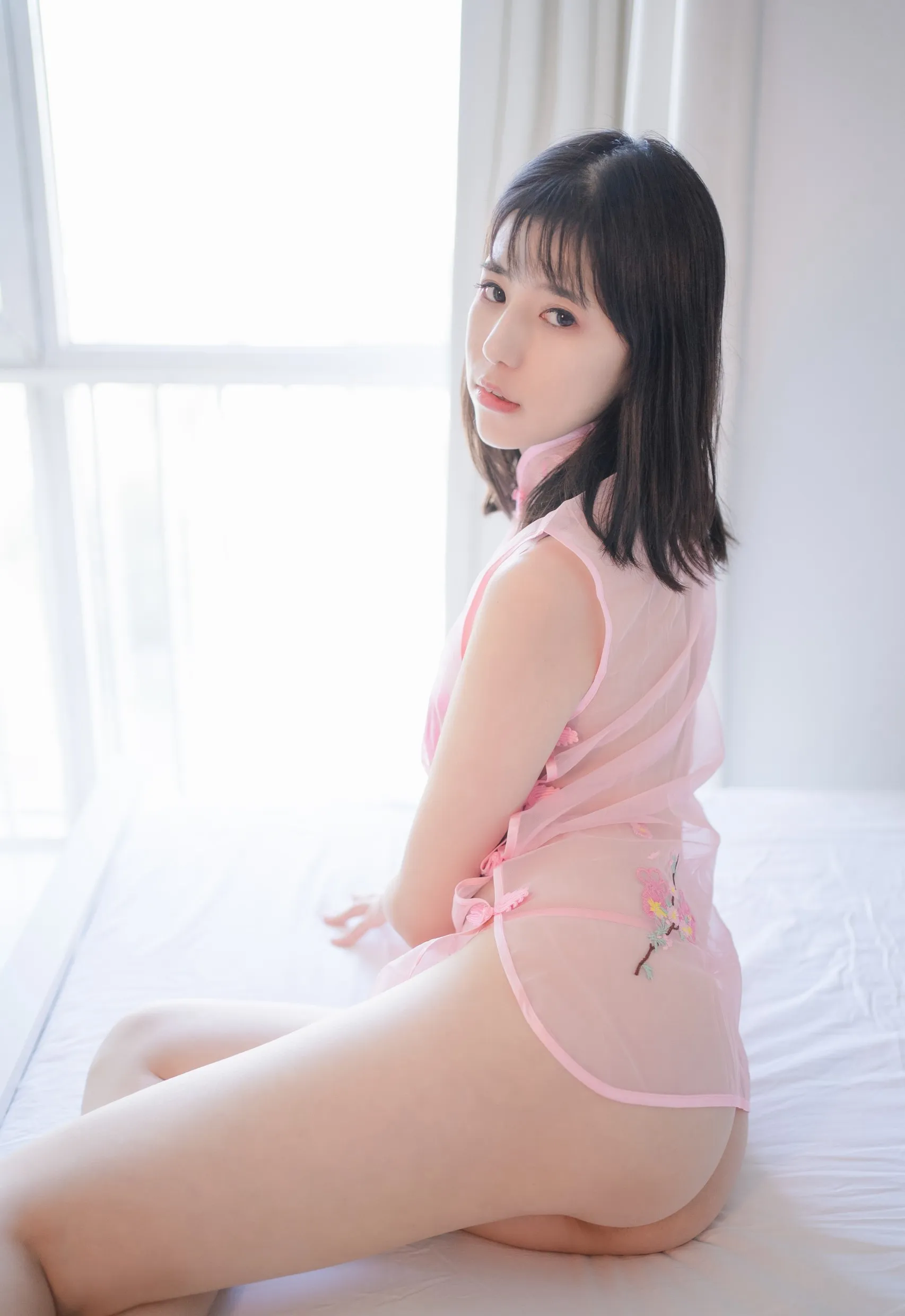夏日限定主播甜美寫真集 – 山景溫柔瞬間捕捉典藏 - 3