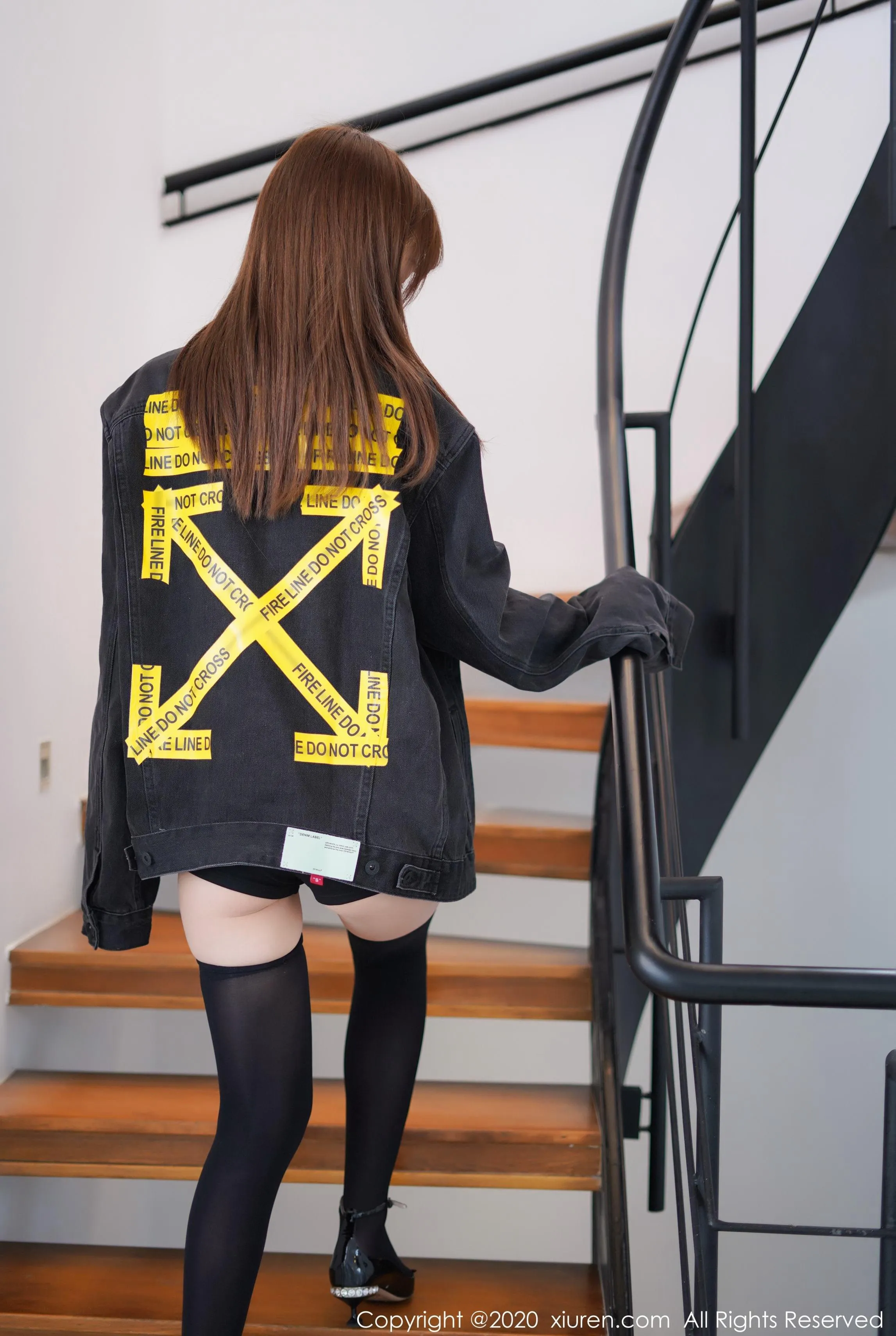 主播高貴攝影棚寫真 – 冬季自信風格展現限量 - 51