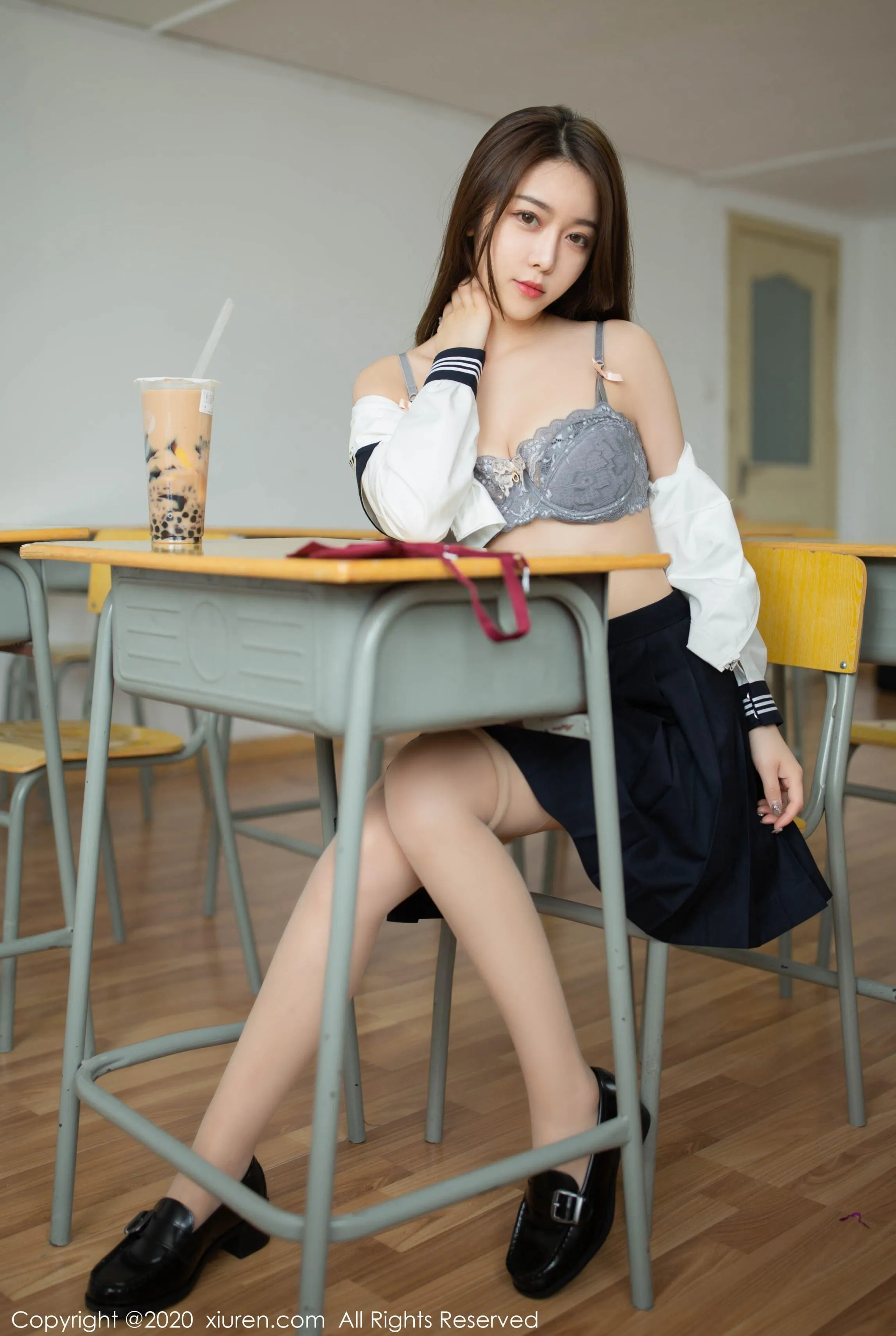 高雄黃昏主播美照 – 知性魅力戶外實錄限量 - 34