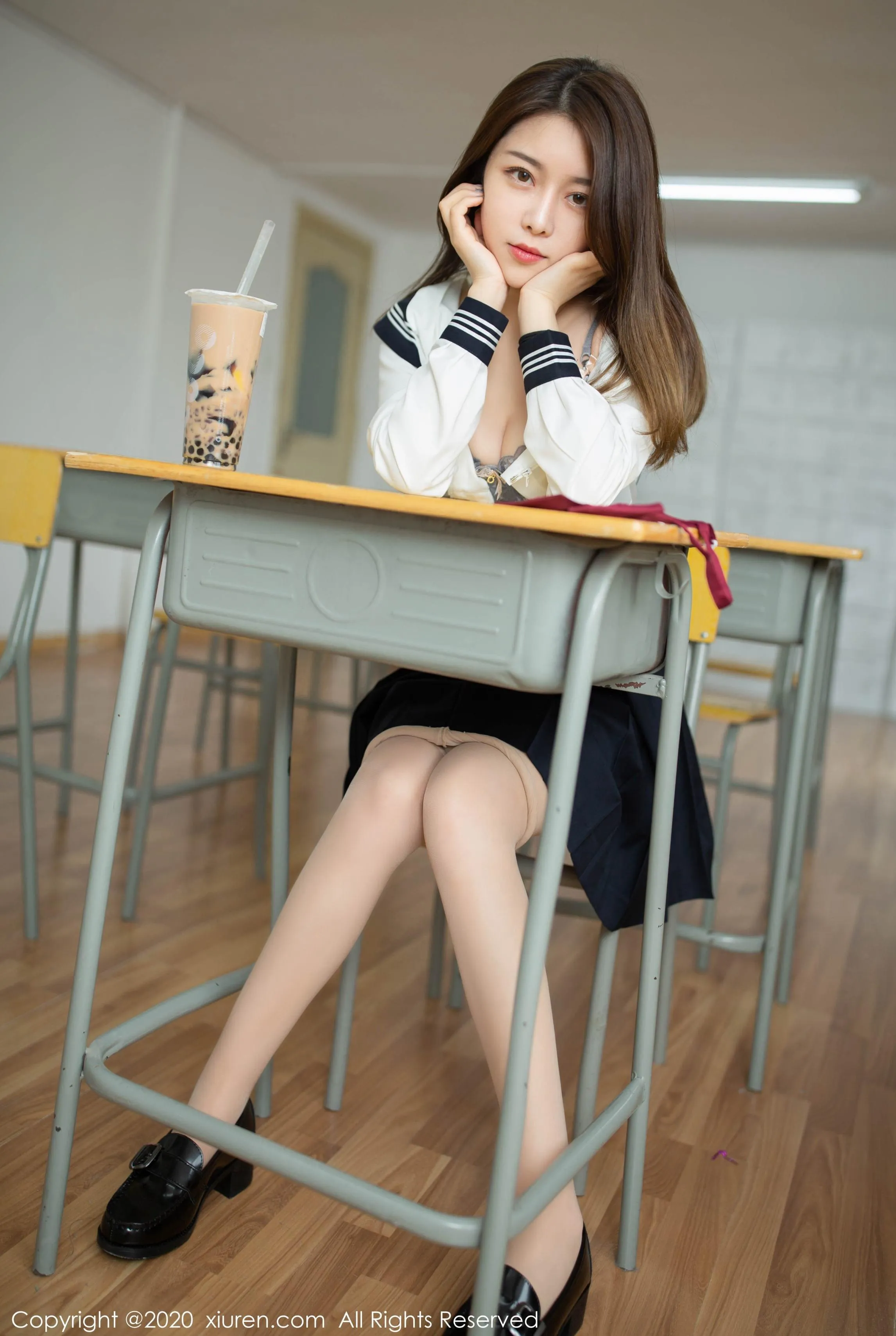 高雄黃昏主播美照 – 知性魅力戶外實錄限量 - 63