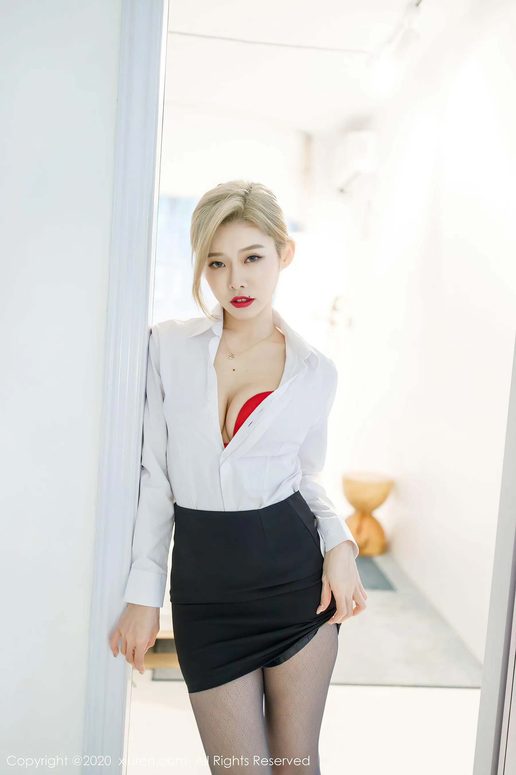 苗慄正午舞者美照 – 性感魅力室內實錄珍藏 - 9