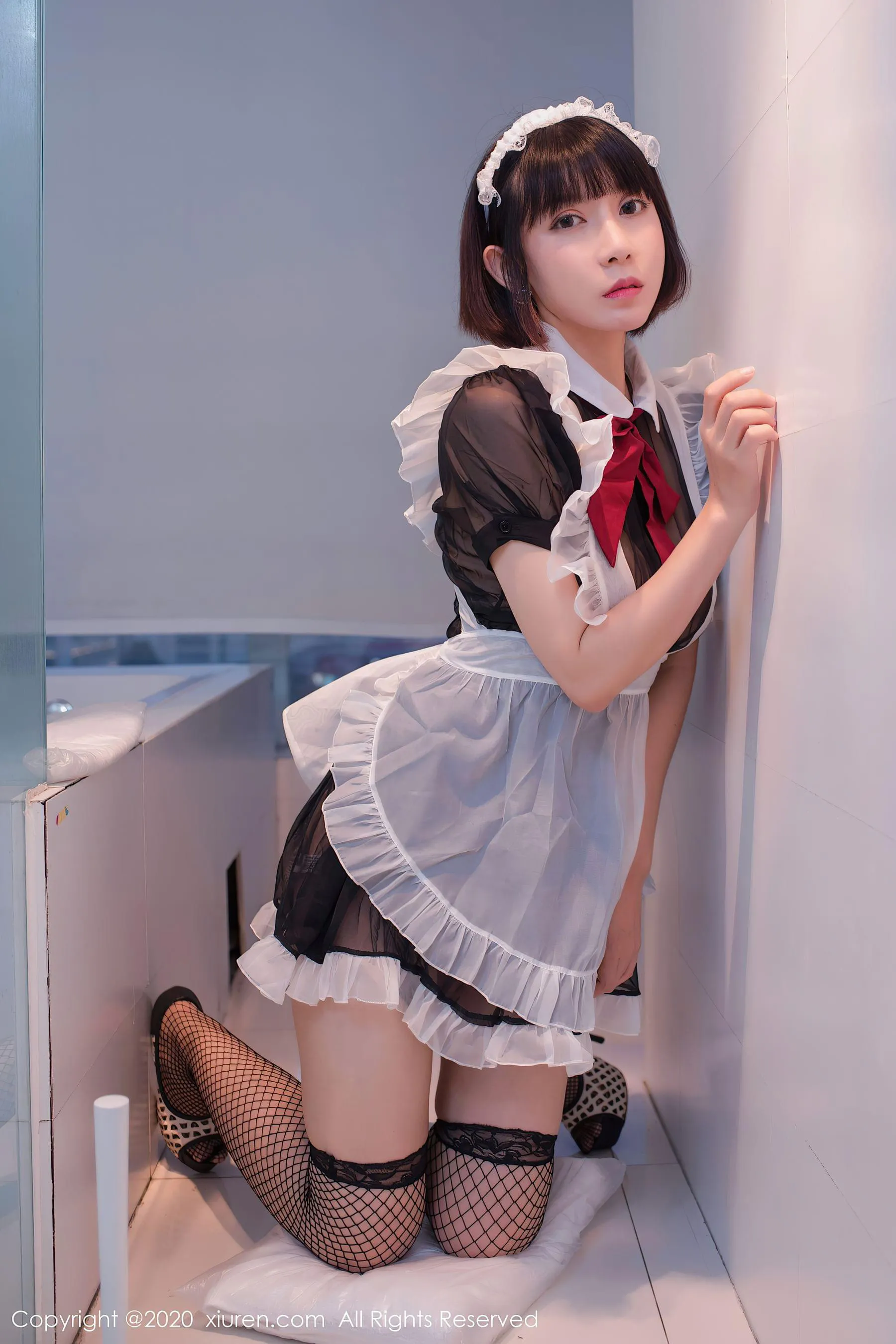 校花優雅室內寫真 – 晴日神秘風格展現獨家 - 2