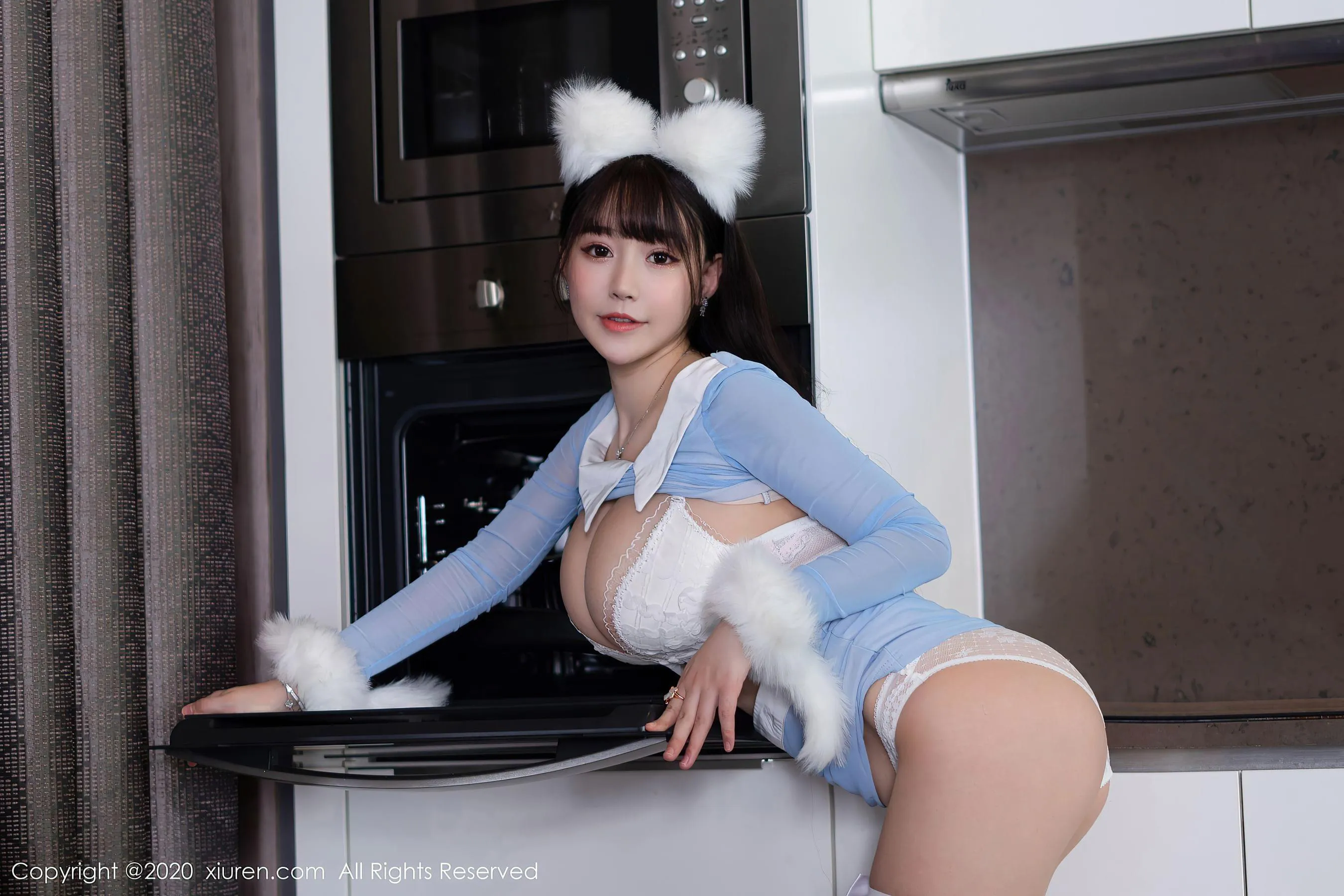 DJ火辣街拍寫真 – 雨季優雅風格展現珍藏 - 15