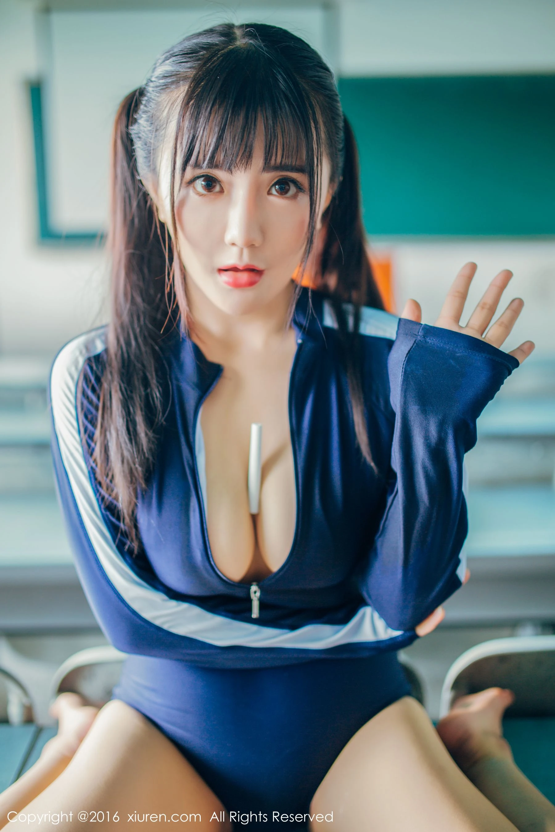 主播知性室內寫真 – 冬季溫柔風格展現典藏 - 17
