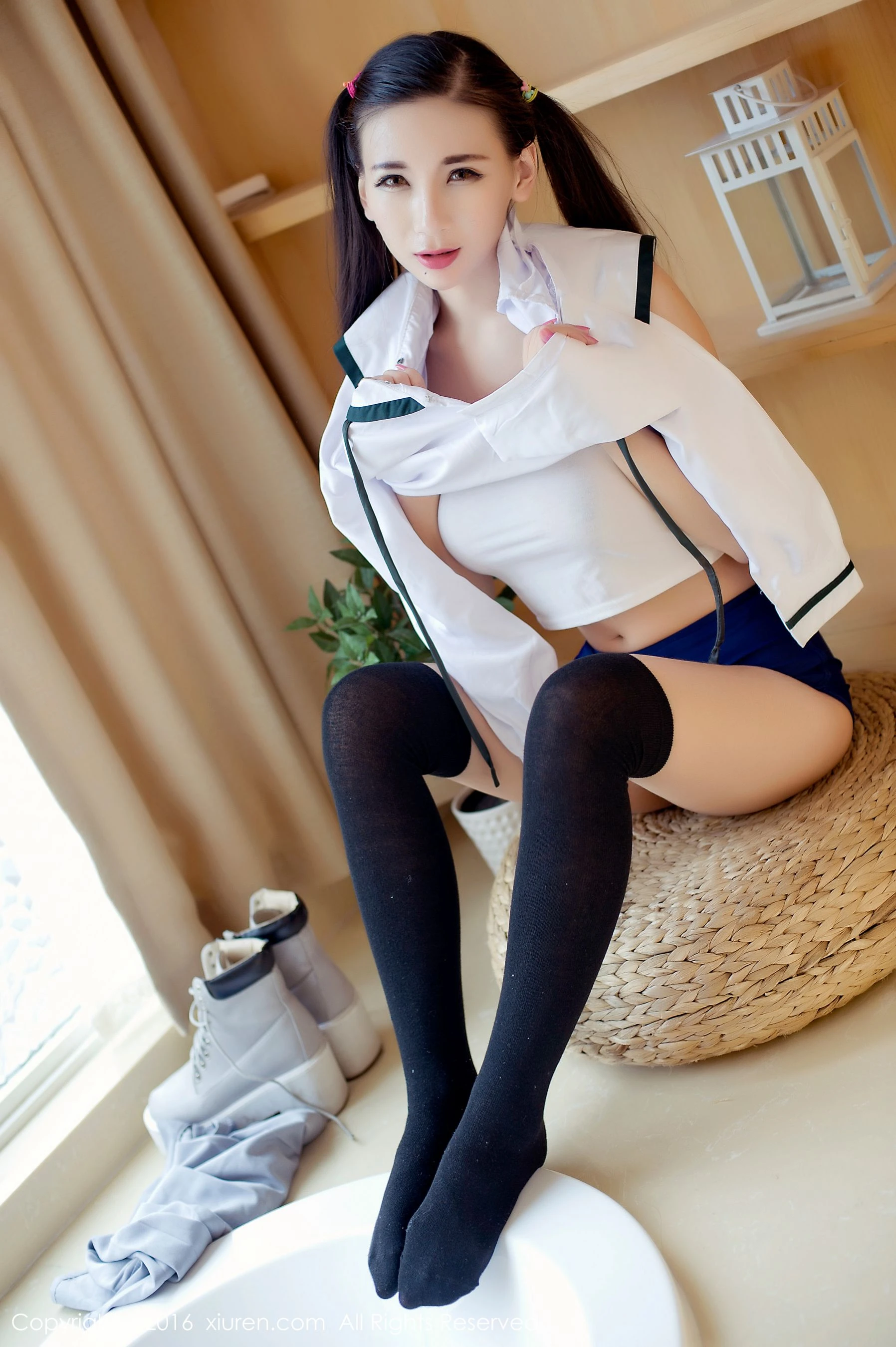 新北深夜車模美照 – 活潑魅力寫真館實錄限量 - 16