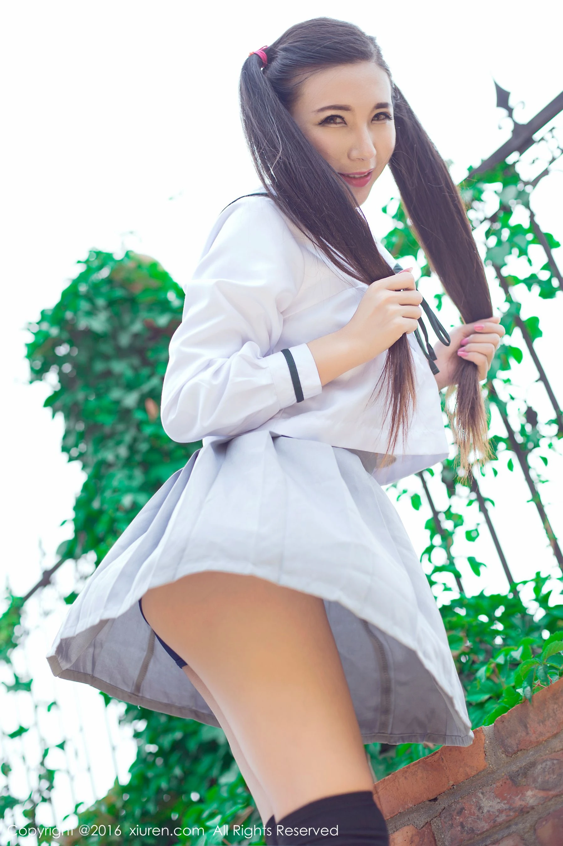 新北深夜車模美照 – 活潑魅力寫真館實錄限量 - 50