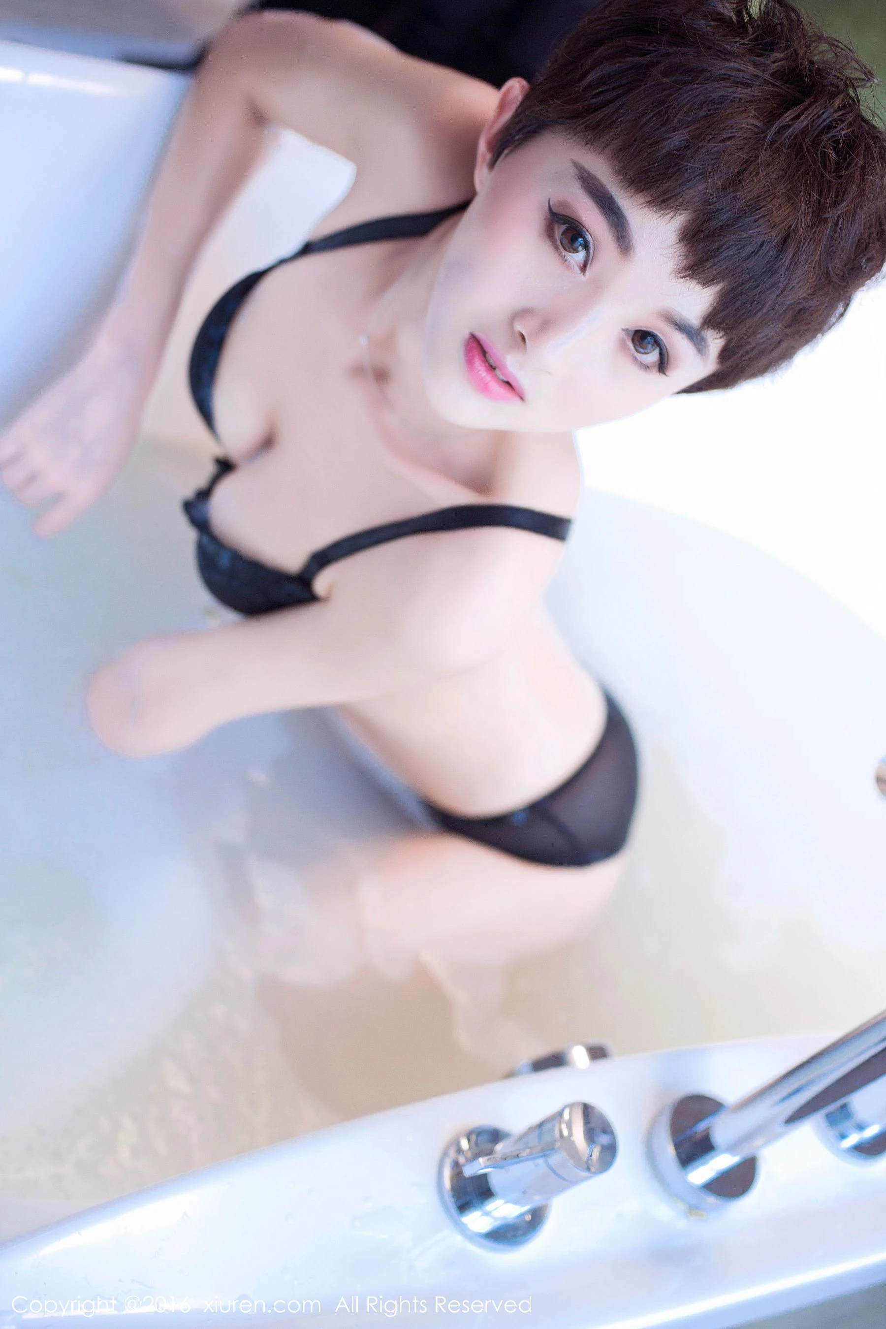 嫩模甜美海邊寫真 – 冬季自信風格展現限量 - 20