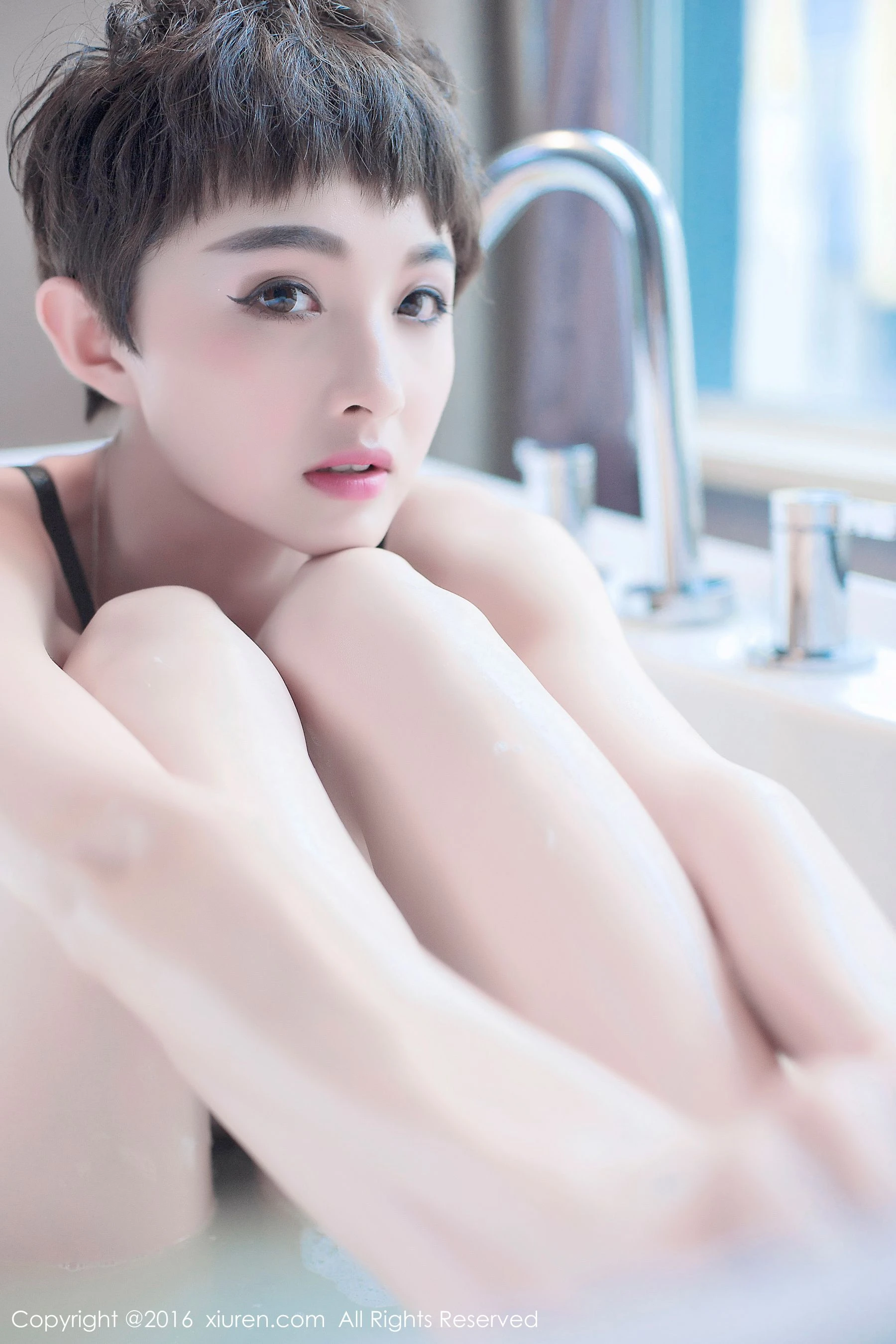嫩模甜美海邊寫真 – 冬季自信風格展現限量 - 33