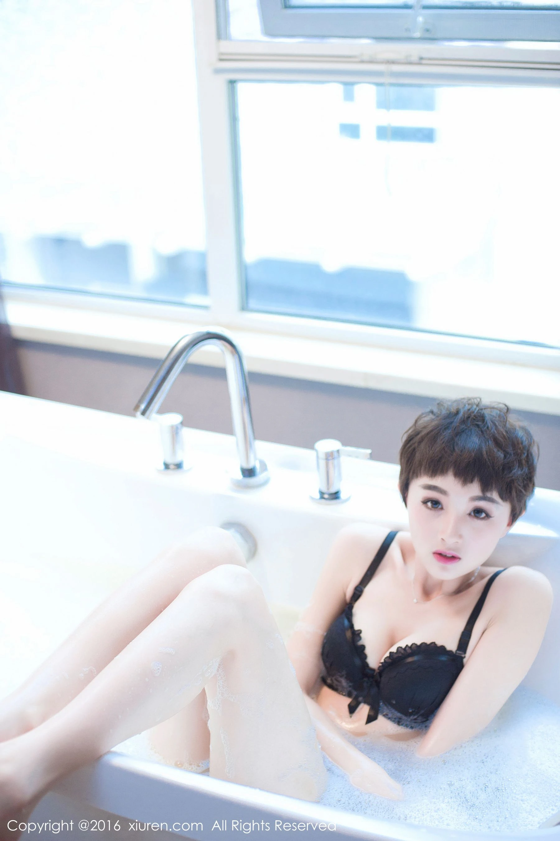 嫩模甜美海邊寫真 – 冬季自信風格展現限量 - 7