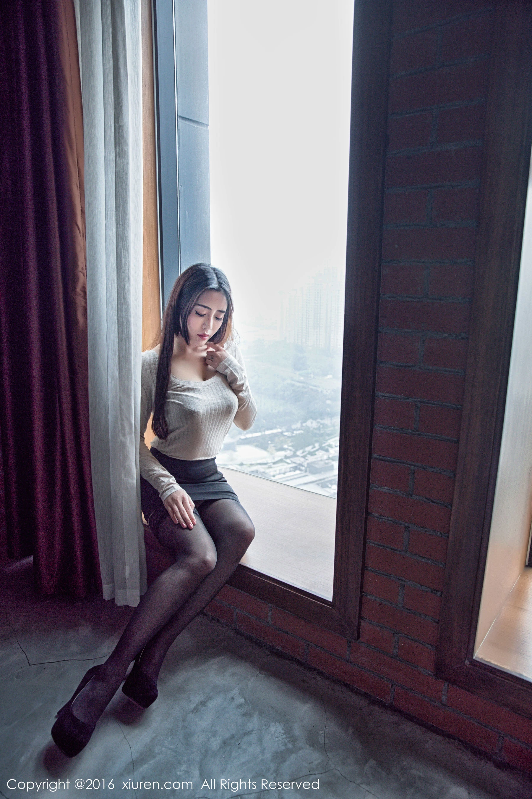 台南夜晚空姐美照 – 優雅魅力室內實錄精選 - 2