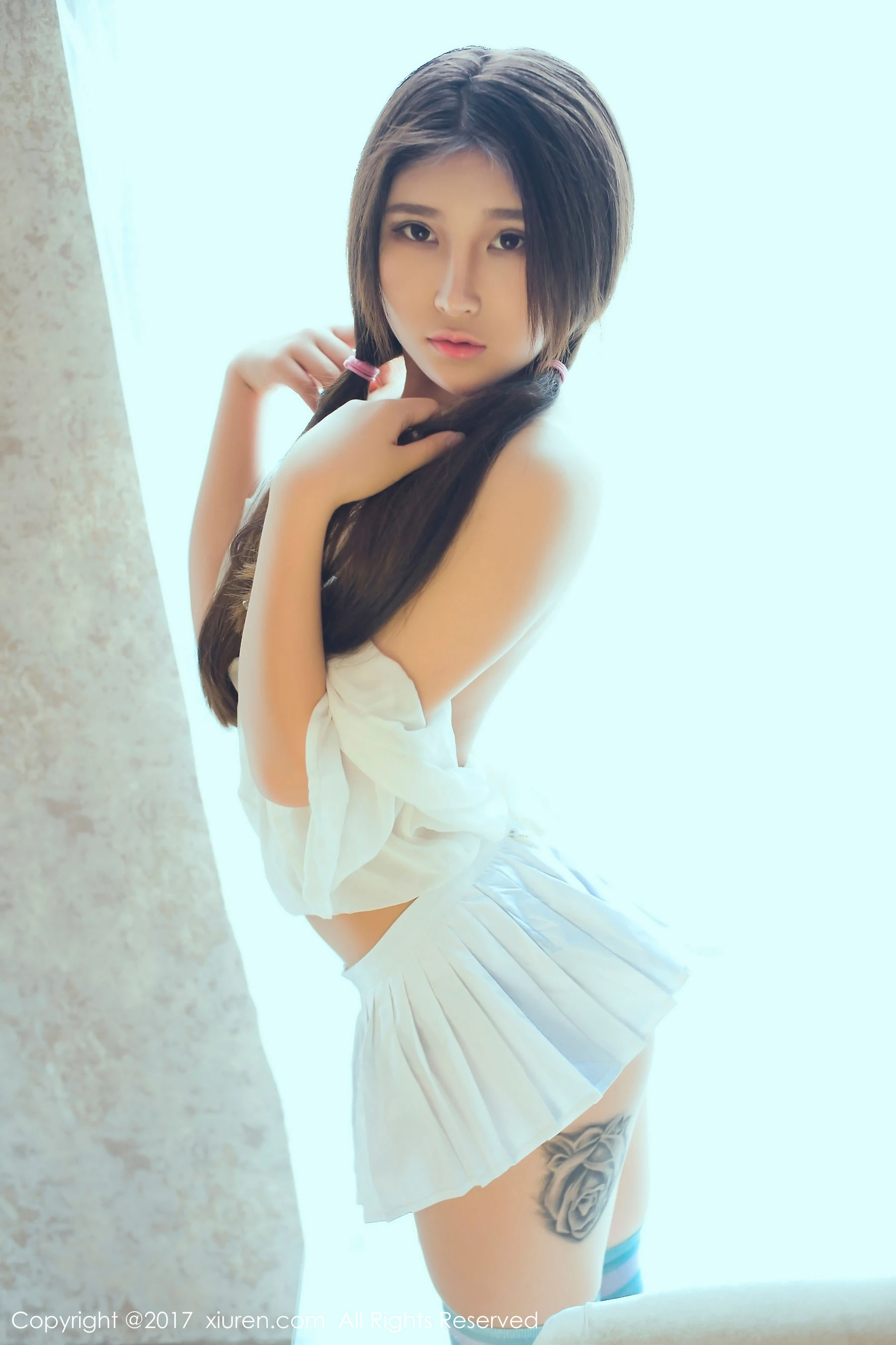 校花甜美自然光寫真 – 冬季神秘風格展現典藏 - 13