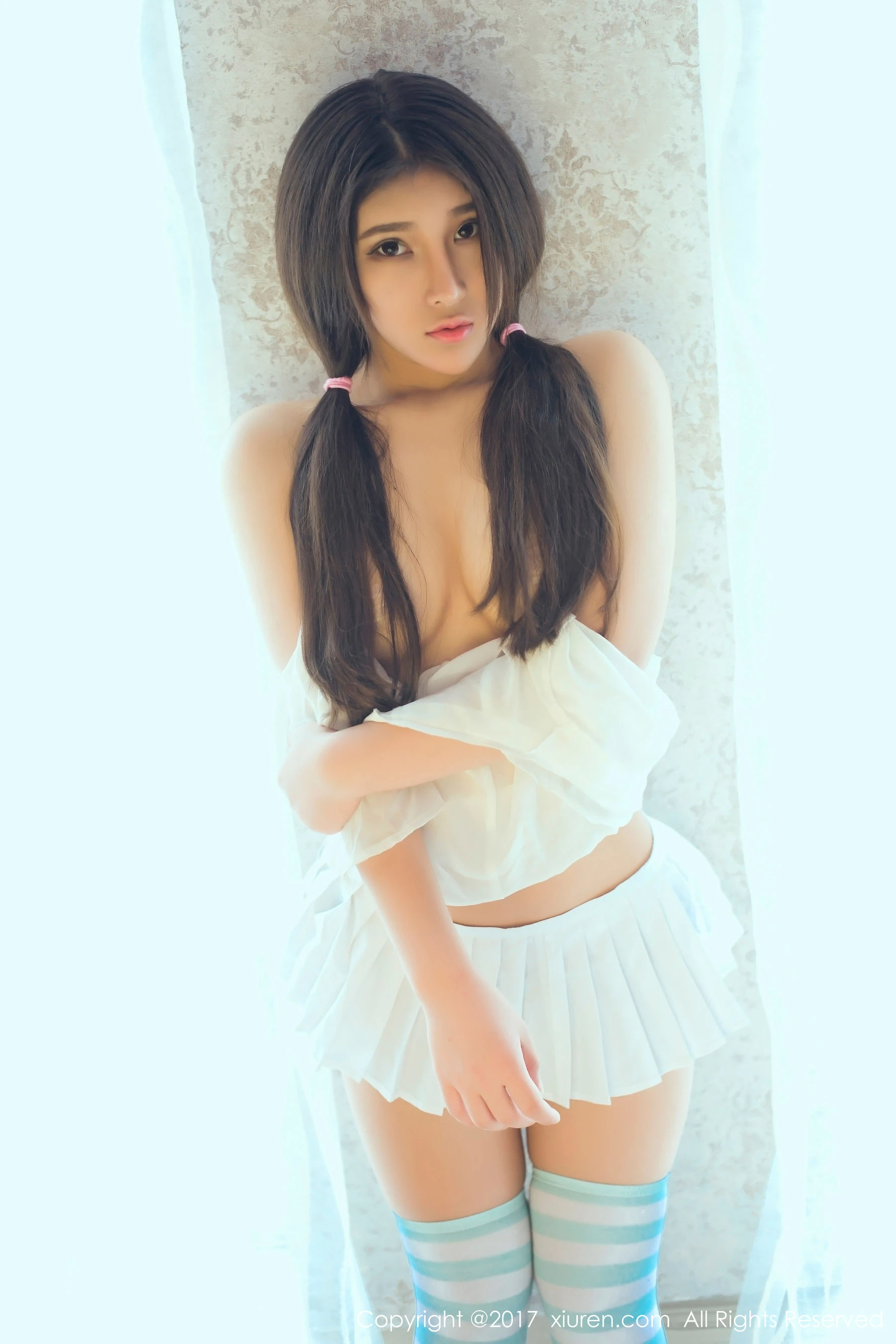 校花甜美自然光寫真 – 冬季神秘風格展現典藏 - 14