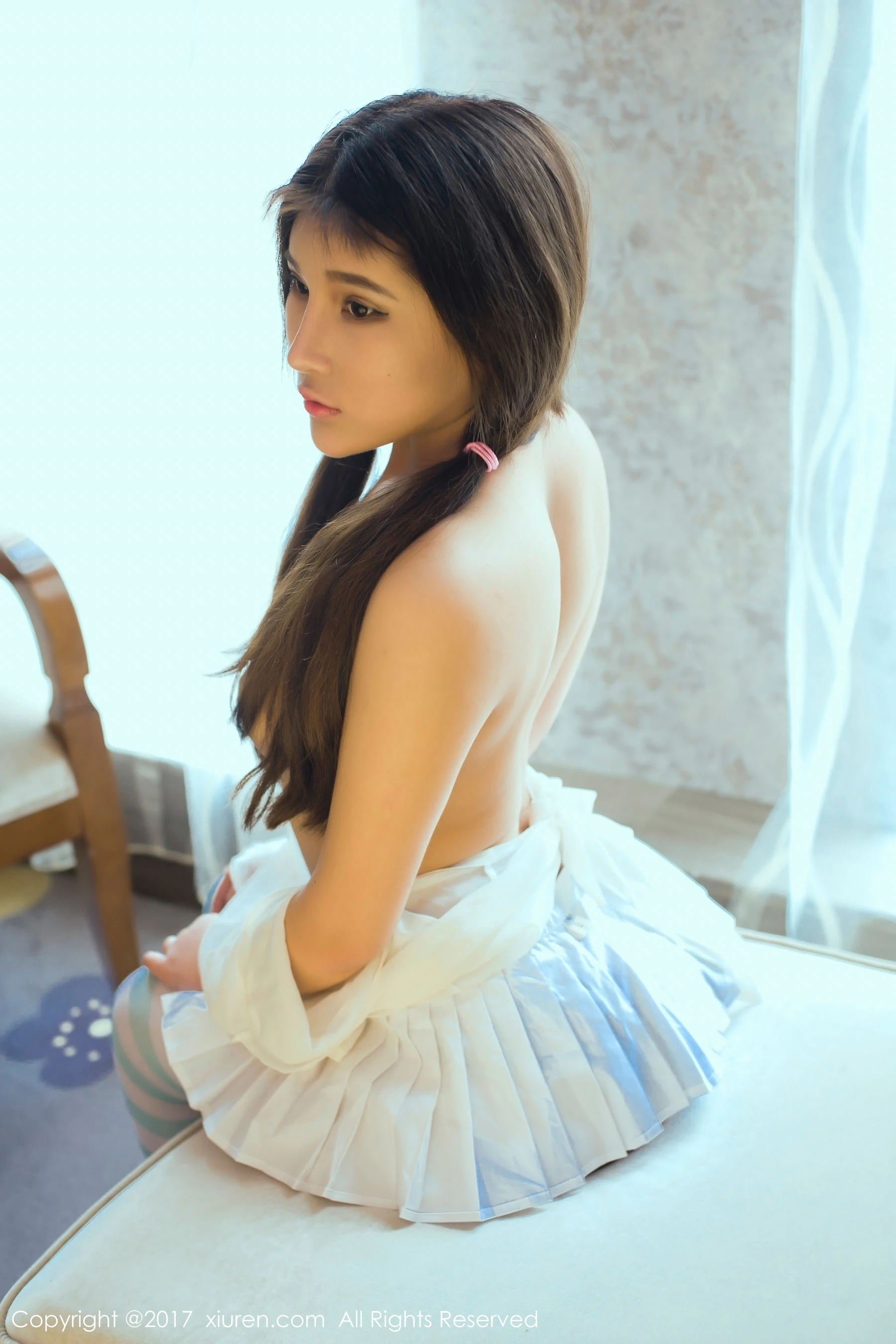 校花甜美自然光寫真 – 冬季神秘風格展現典藏 - 15