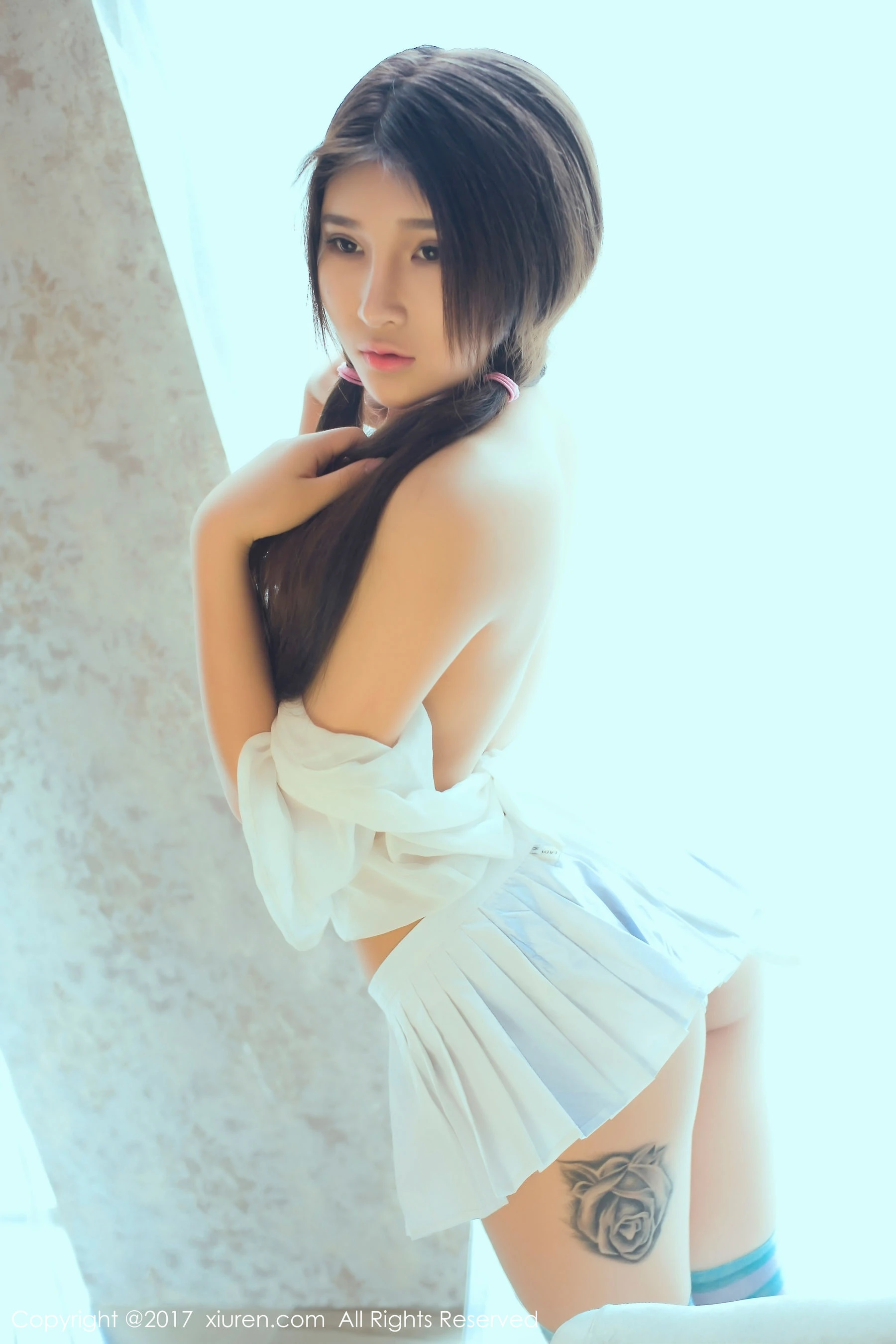 校花甜美自然光寫真 – 冬季神秘風格展現典藏 - 36