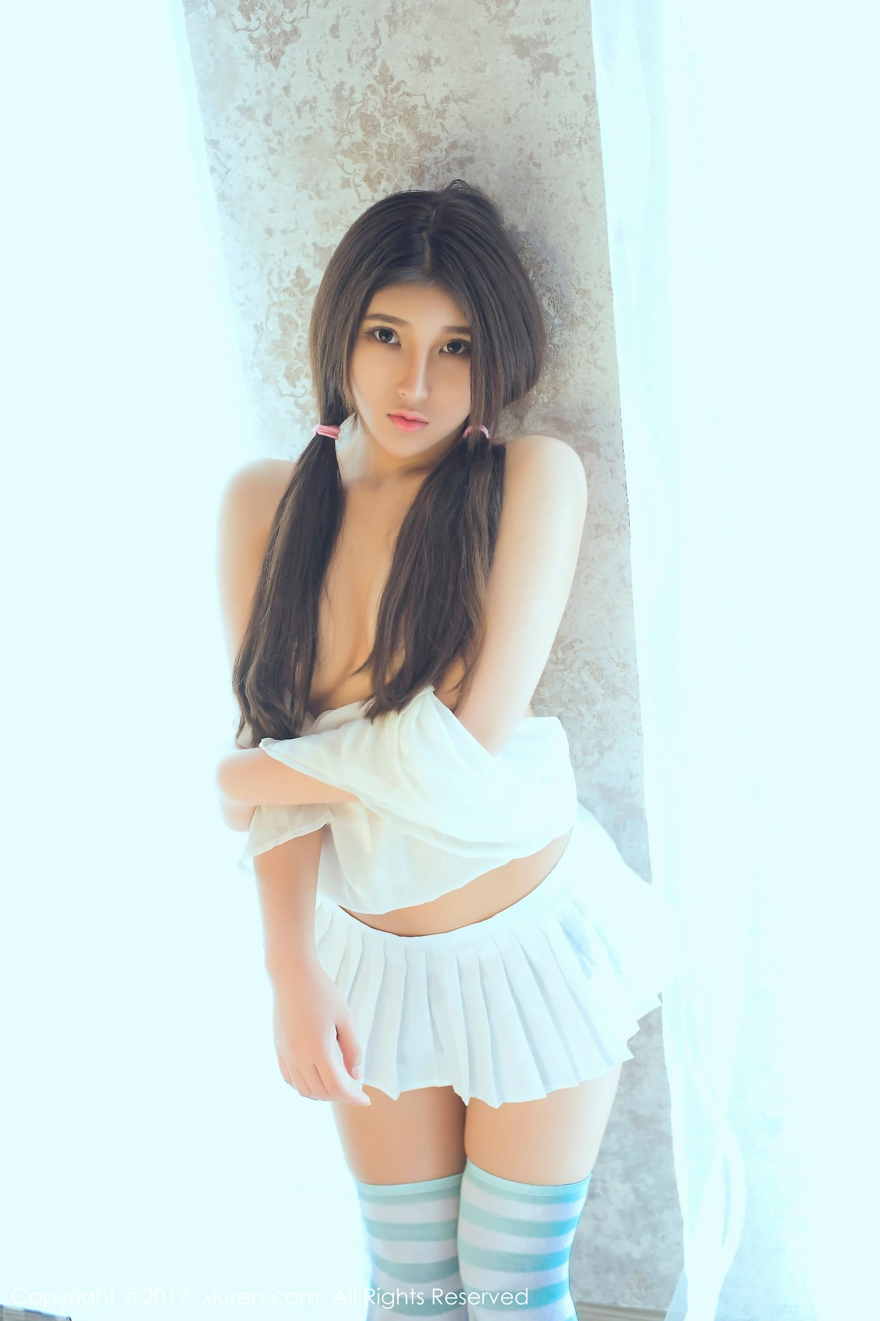 校花甜美自然光寫真 – 冬季神秘風格展現典藏 - 37