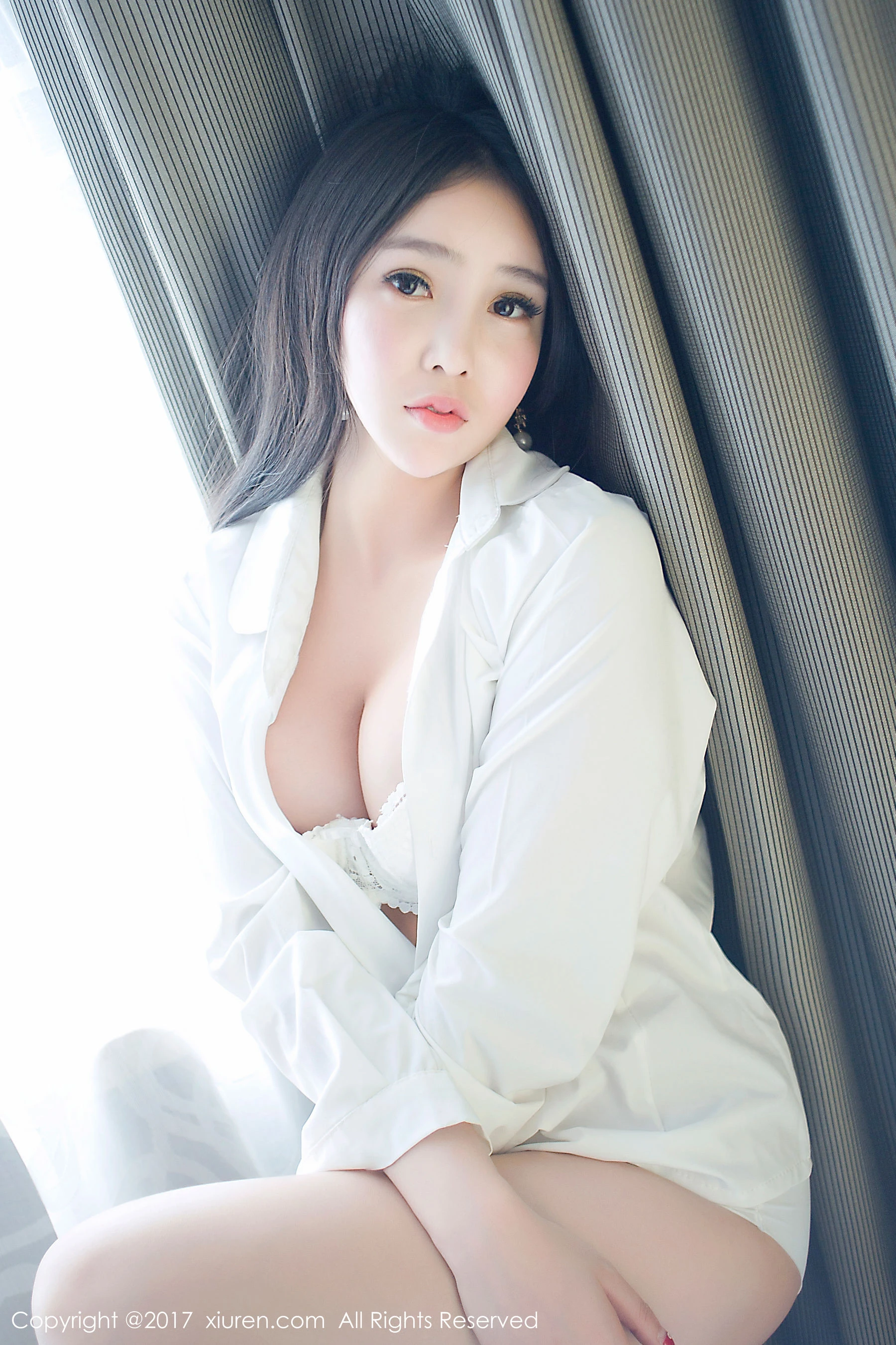 櫻花季限定網紅性感寫真集 – 室內俏皮瞬間捕捉獨家 - 23