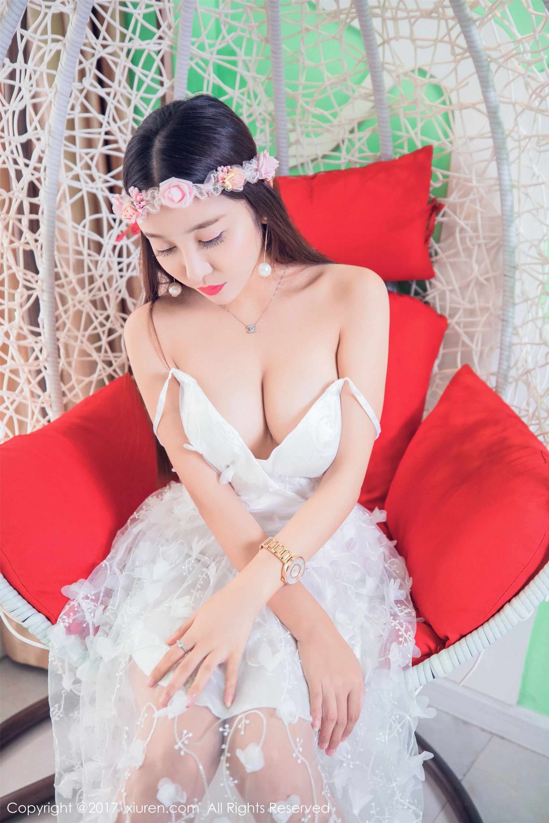 舞者活潑山景寫真 – 夏季活力風格展現典藏 - 23