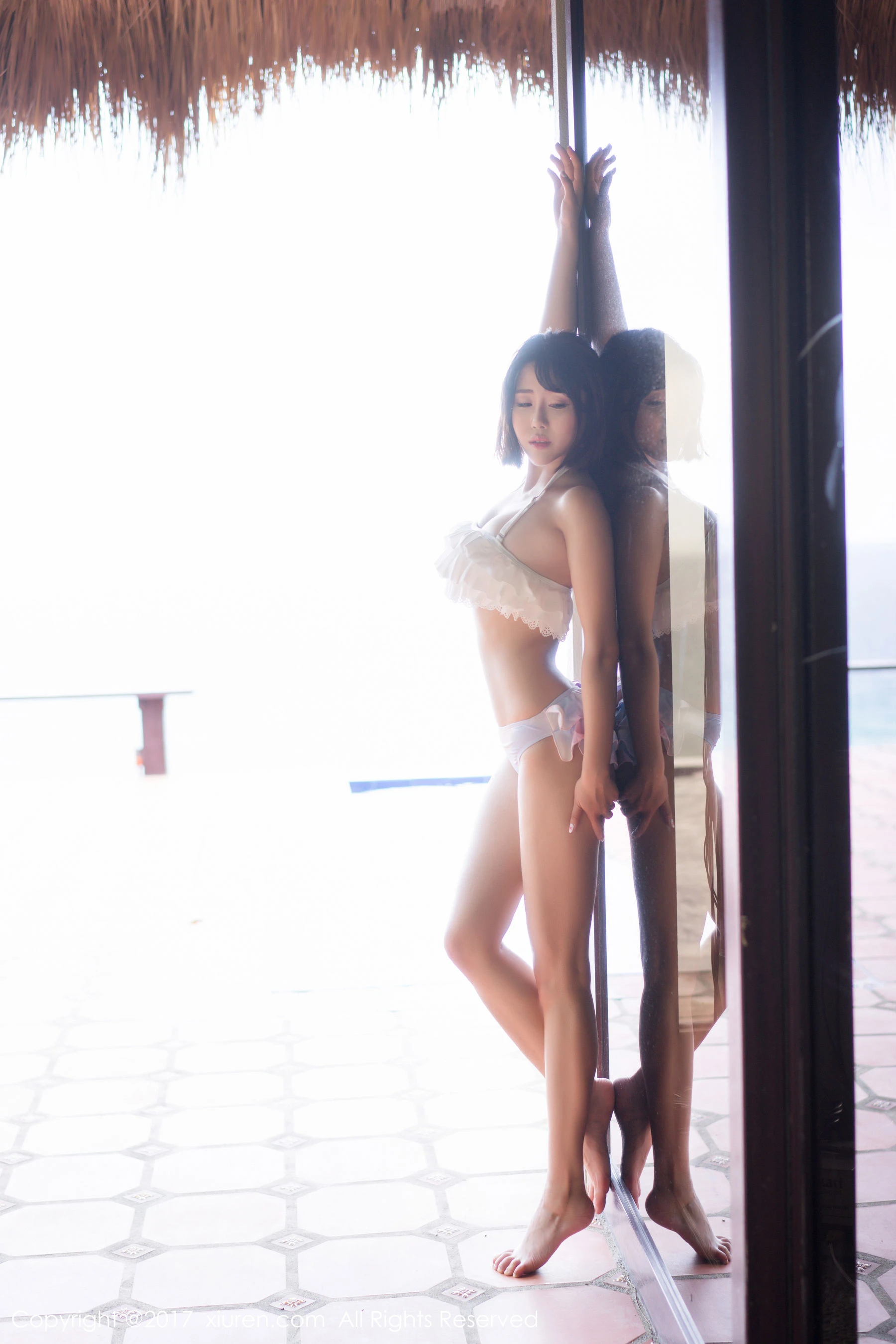 主播活潑室內寫真 – 秋楓神秘風格展現珍藏 - 1