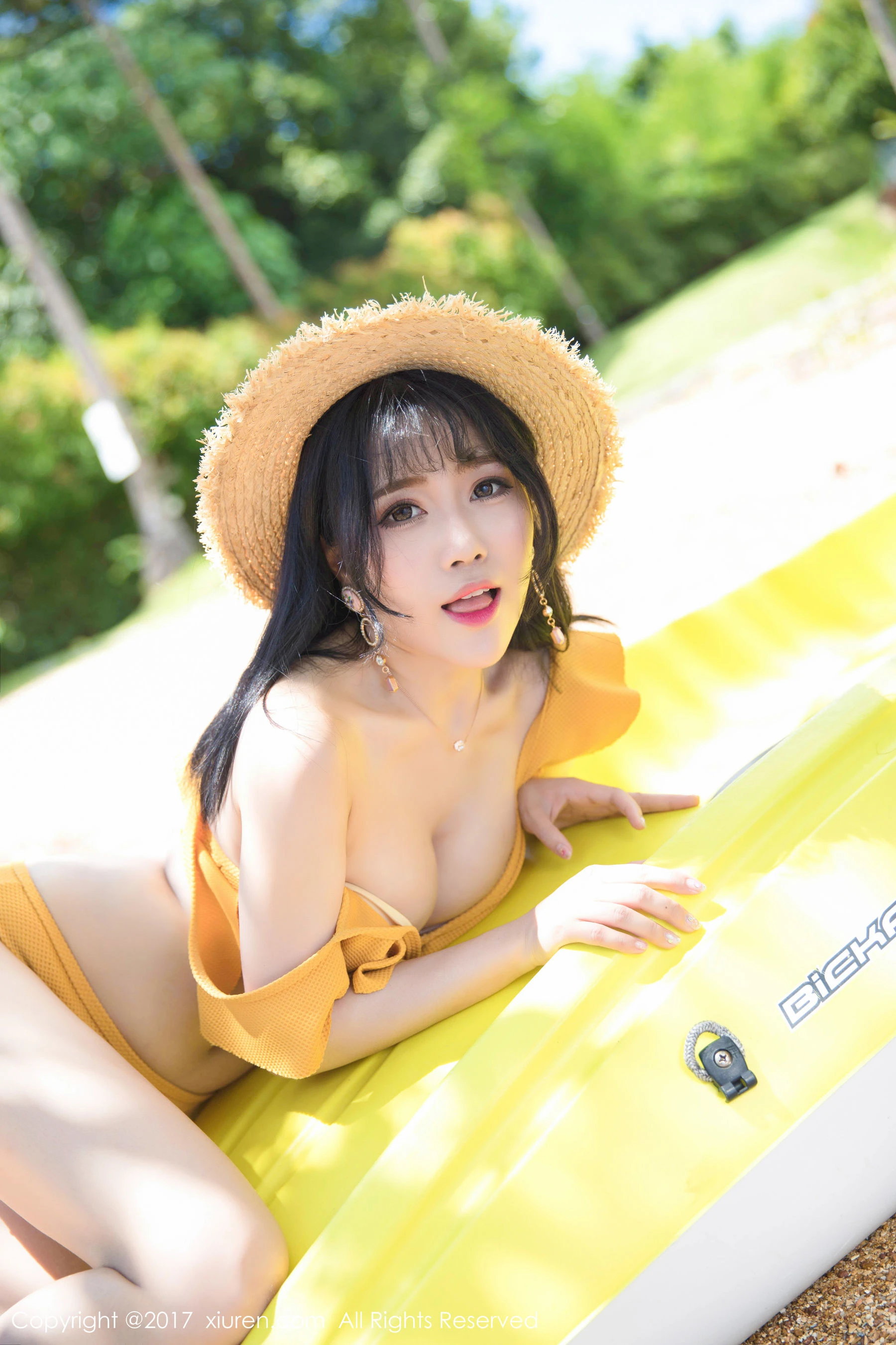 新北凌晨車模美照 – 知性魅力夜景實錄限量 - 4