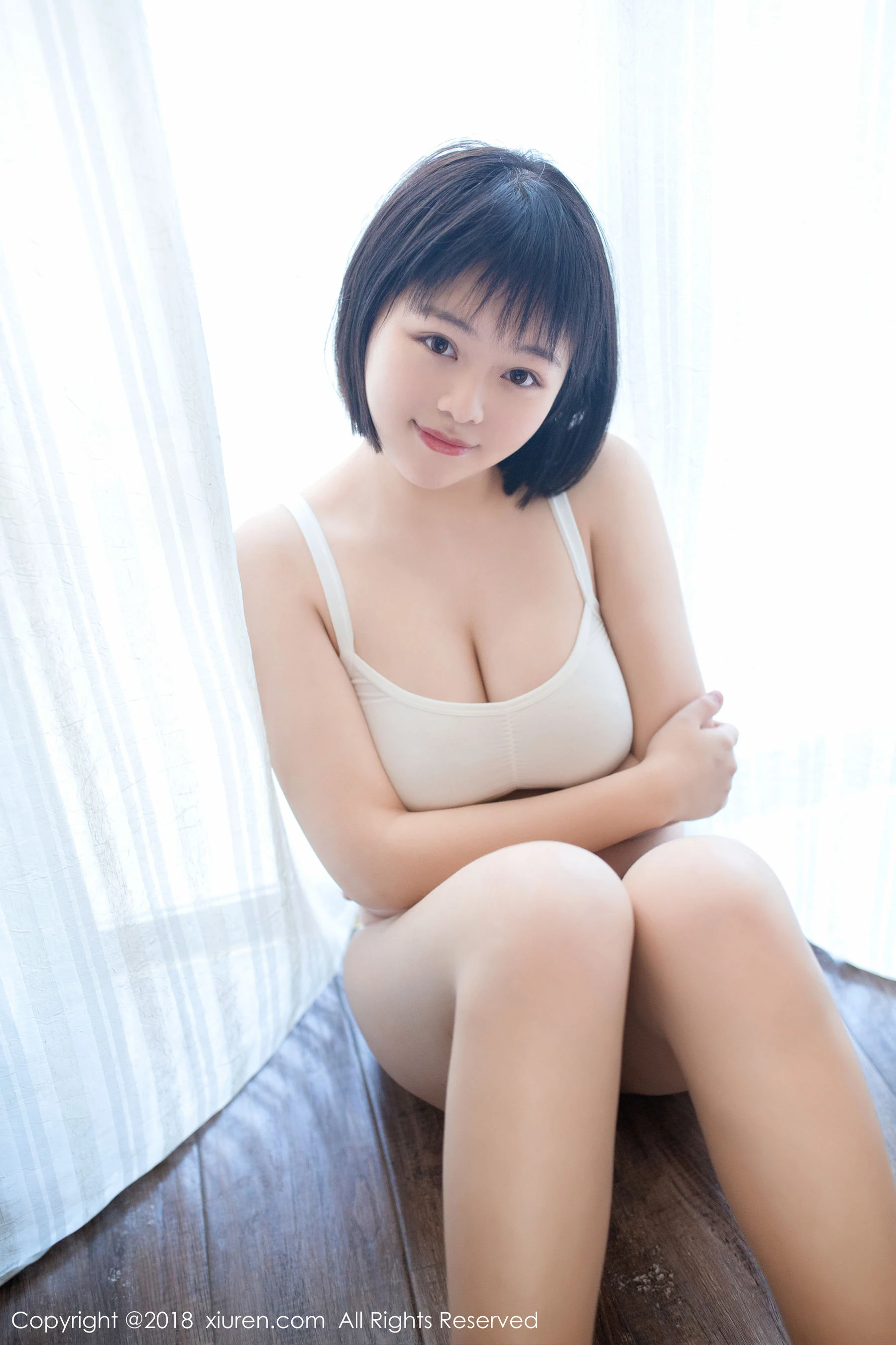 夏日限定主播優雅寫真集 – 私房奔放瞬間捕捉珍藏 - 47