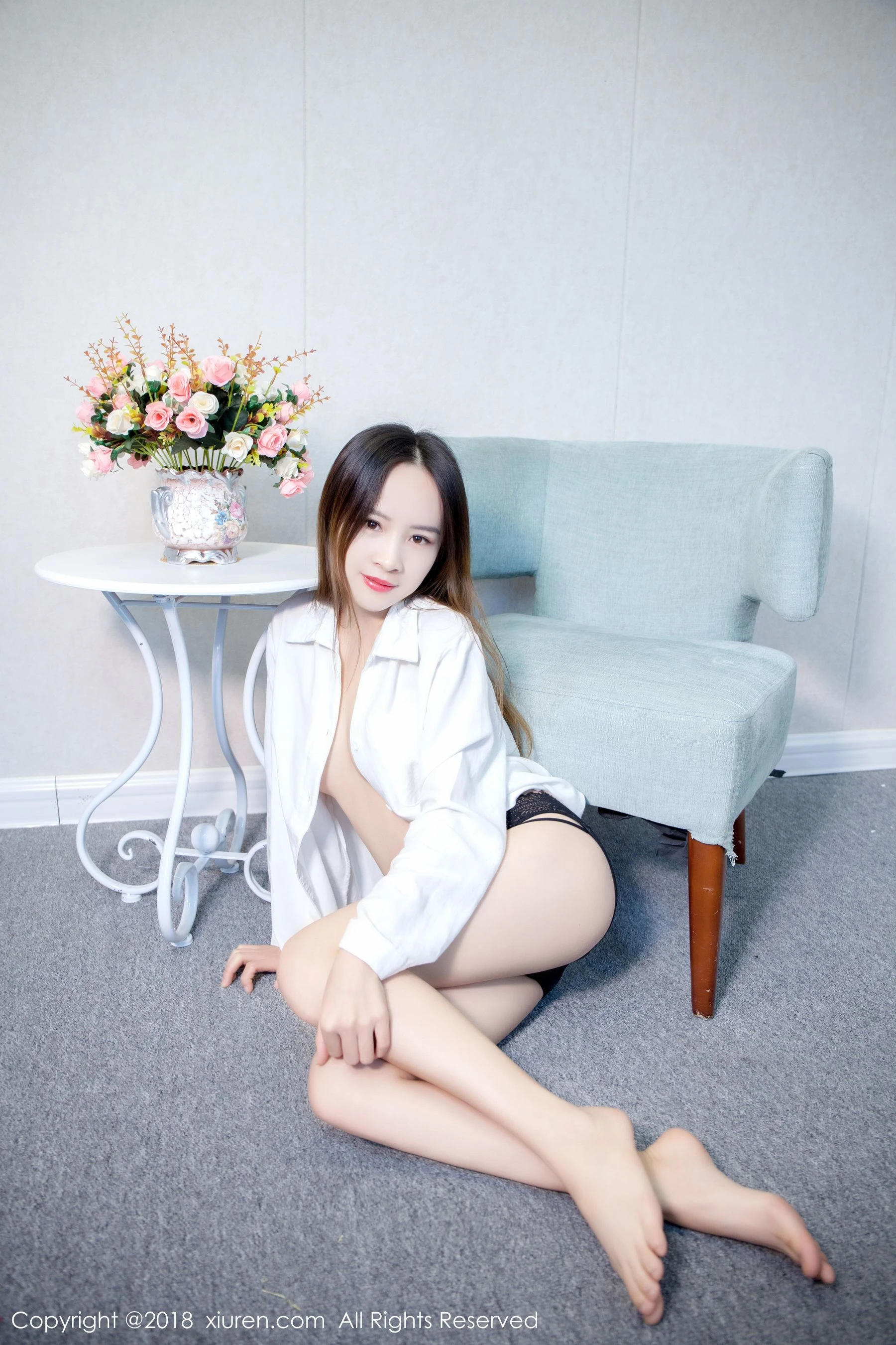 空姐性感攝影棚寫真 – 夏季奔放風格展現典藏 - 25